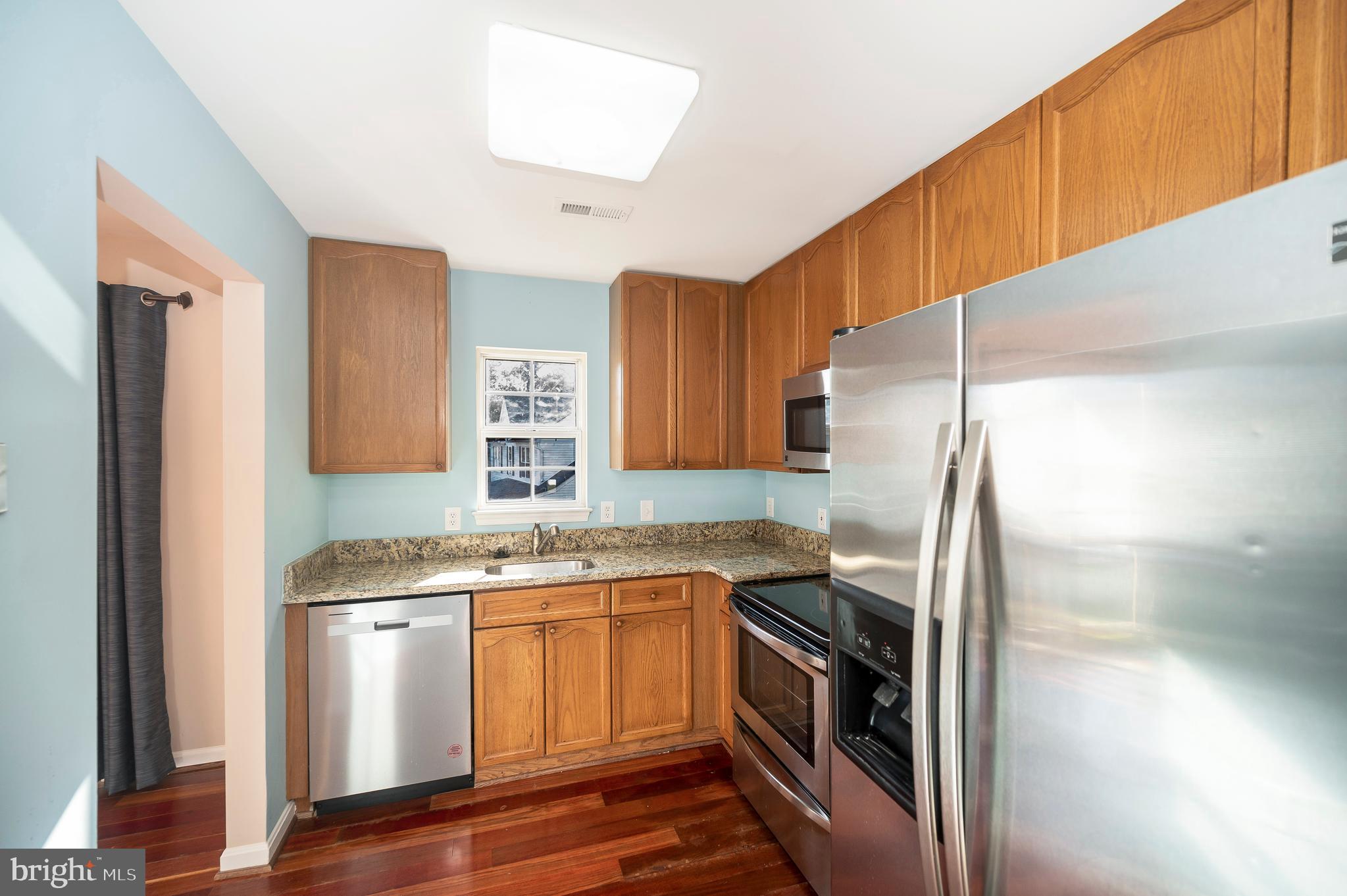 STRATFORD PLACE - Residential