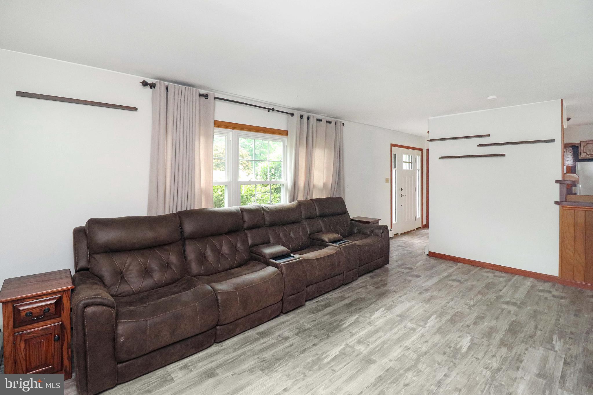 TEABERRY HILL - Residential