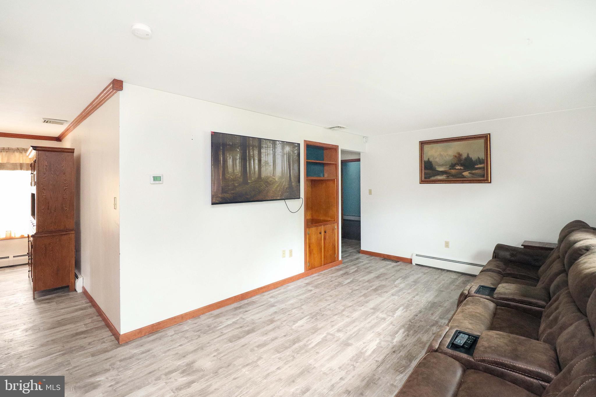 TEABERRY HILL - Residential