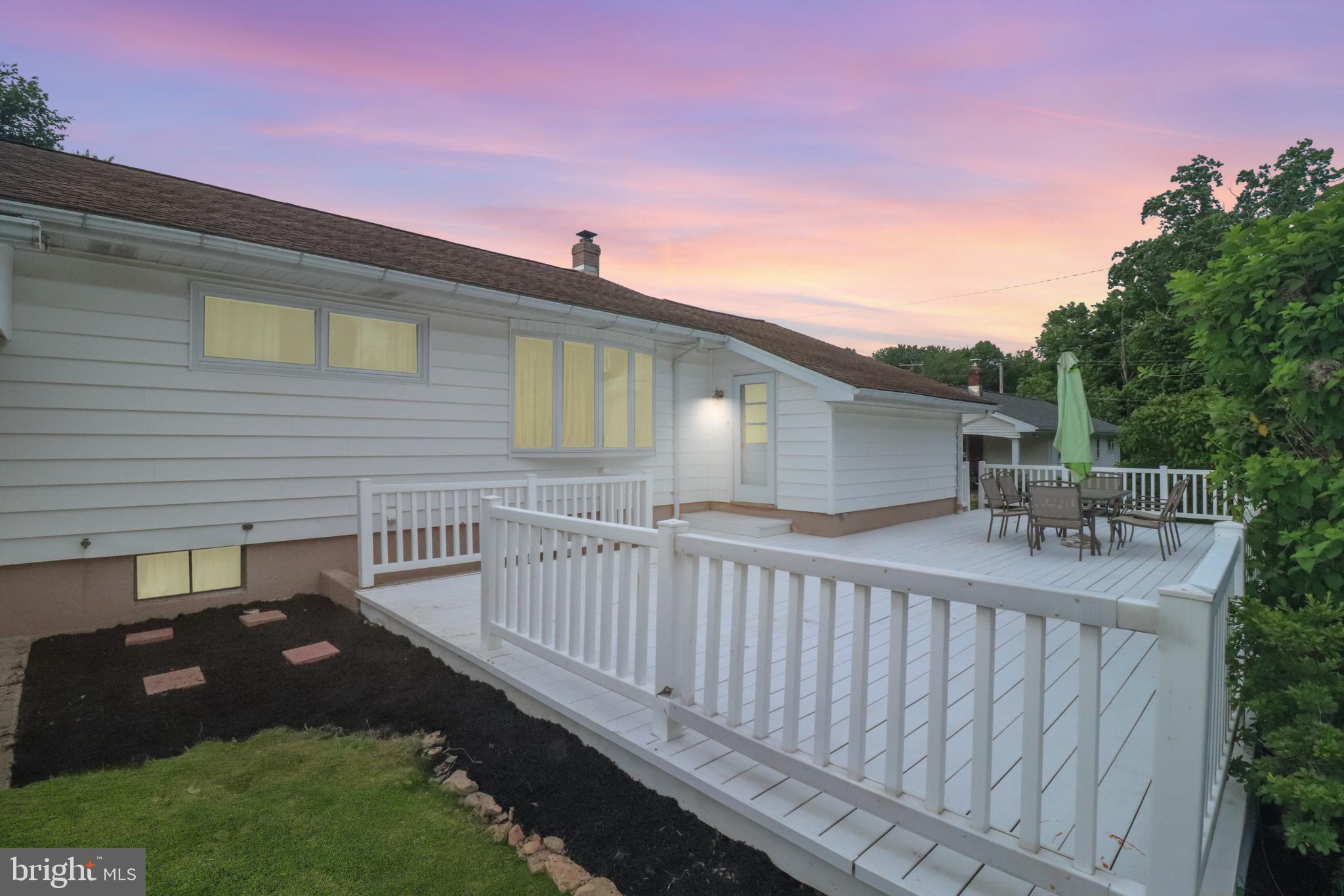 TEABERRY HILL - Residential