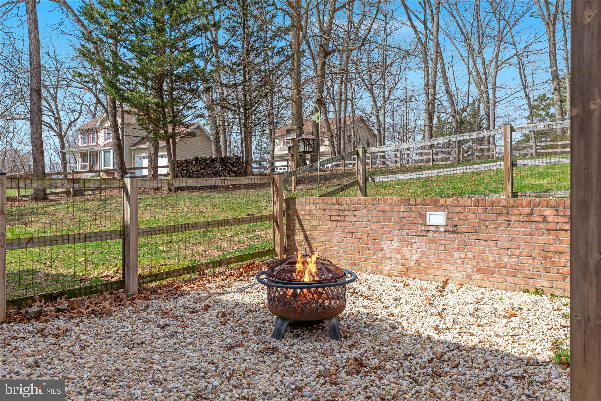 SPRING HOLLOW ESTATES - Residential