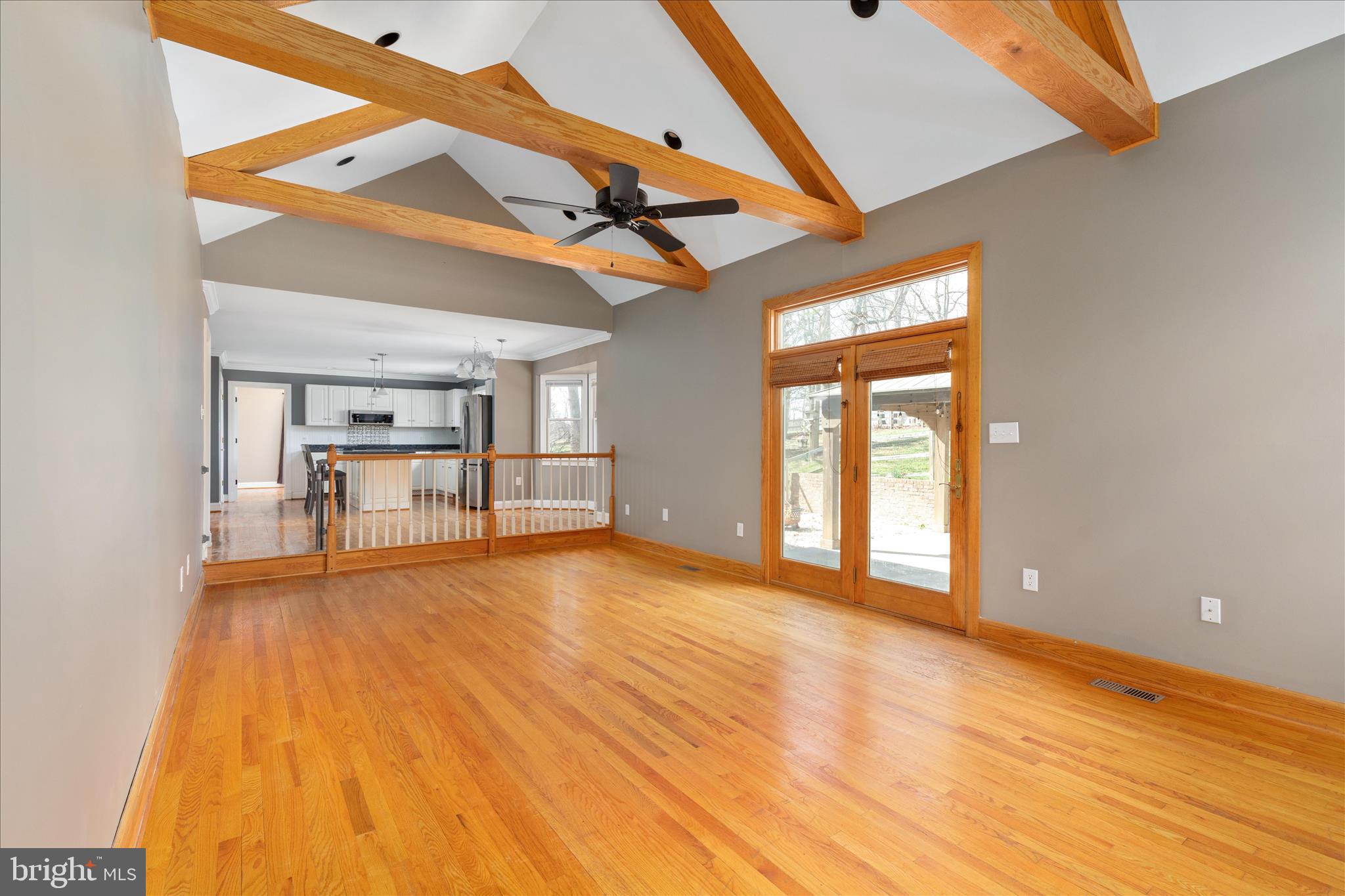 SPRING HOLLOW ESTATES - Residential