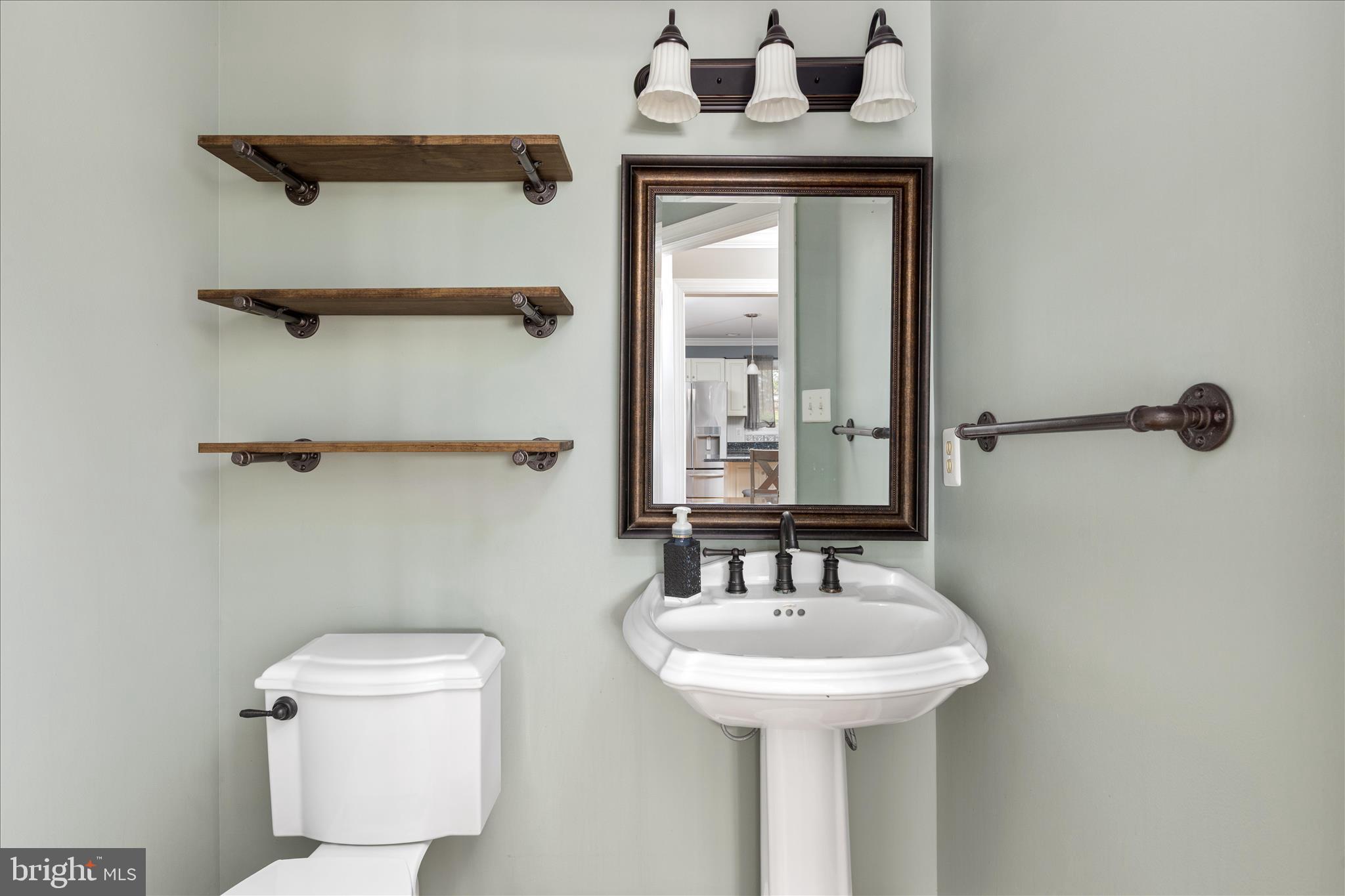 SPRING HOLLOW ESTATES - Residential