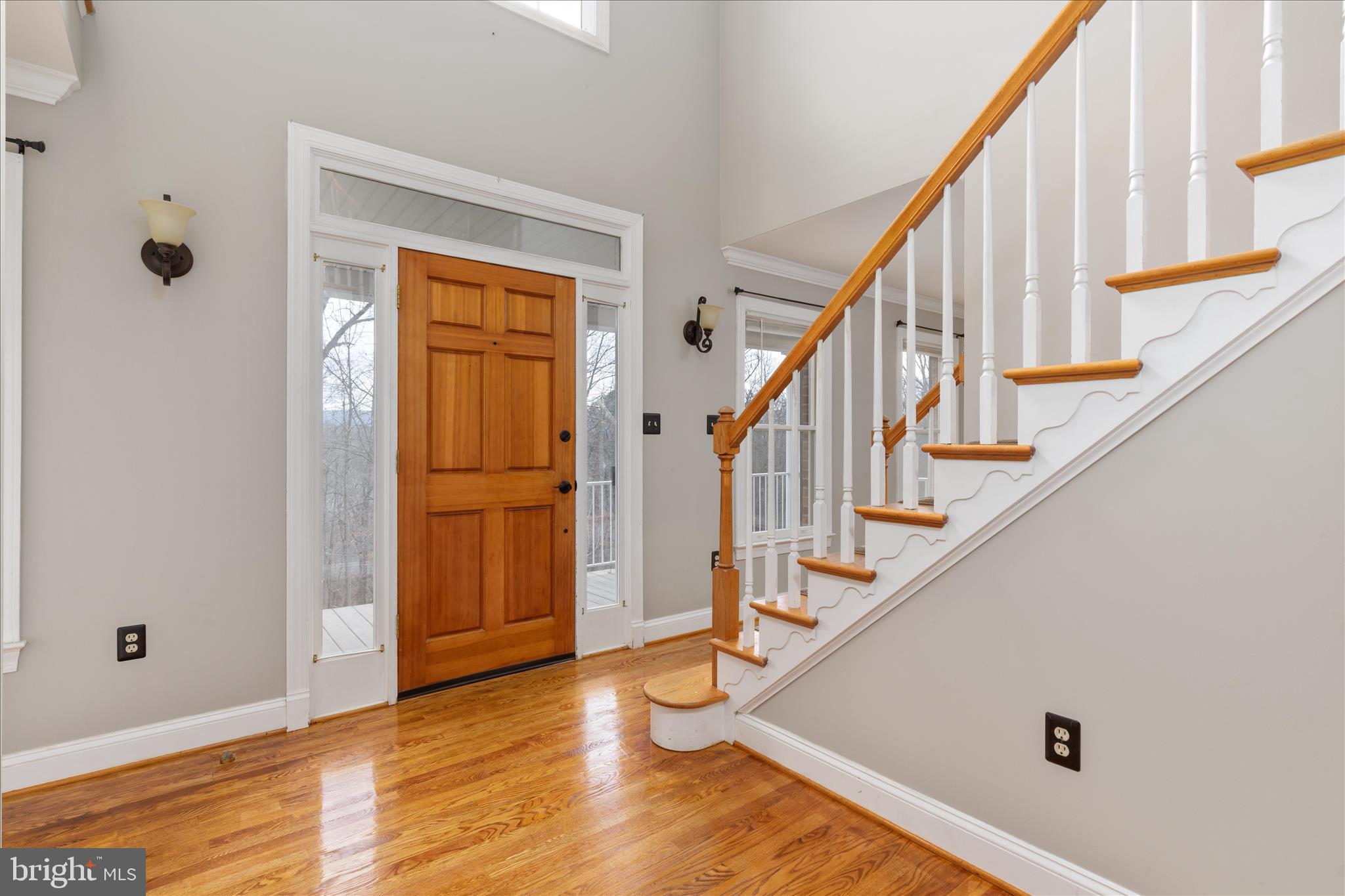 SPRING HOLLOW ESTATES - Residential