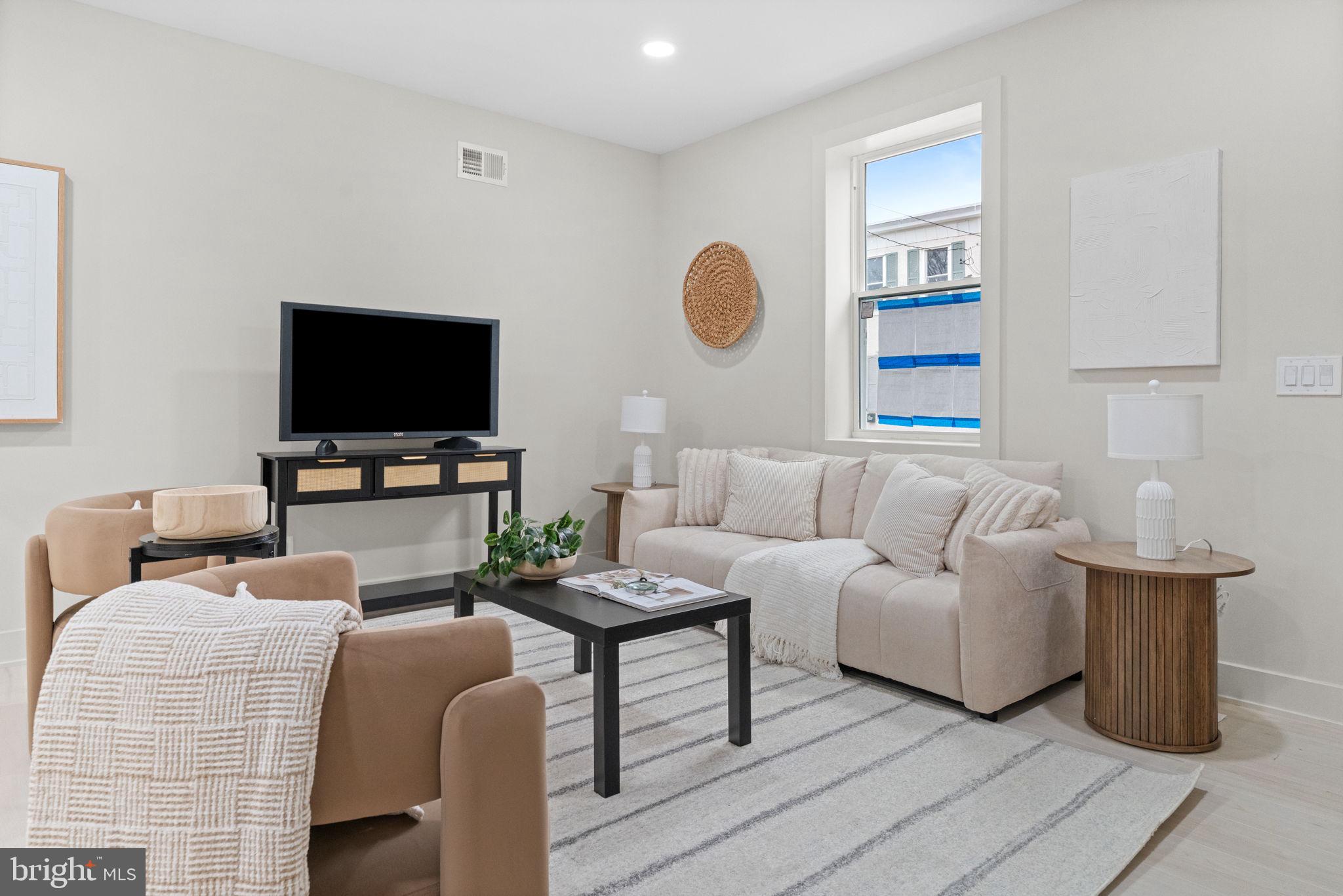 MANAYUNK - Residential