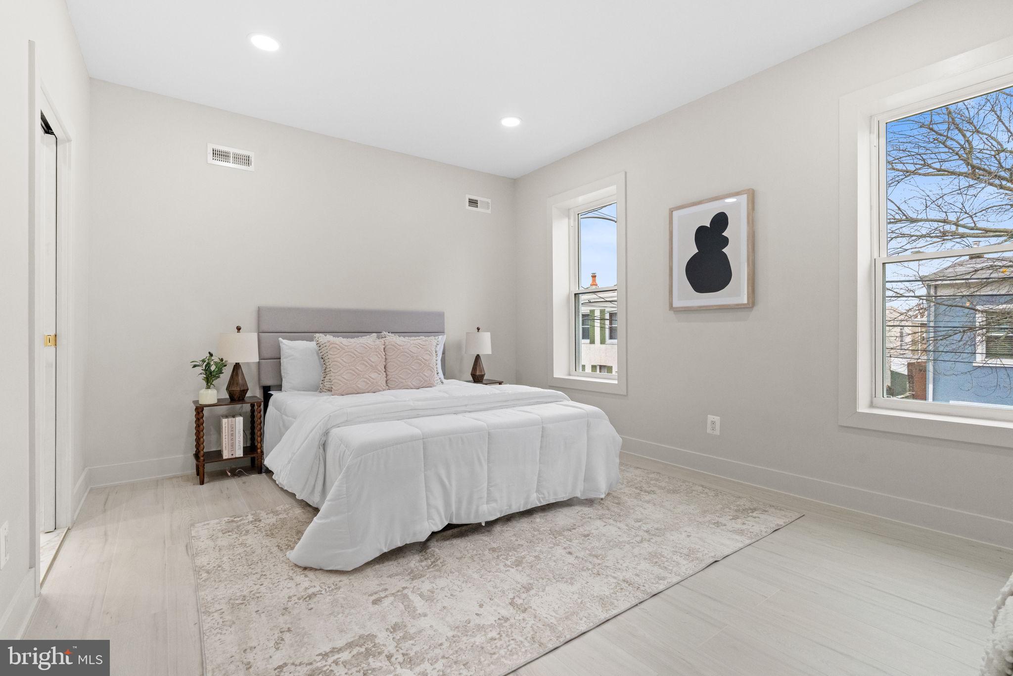 MANAYUNK - Residential