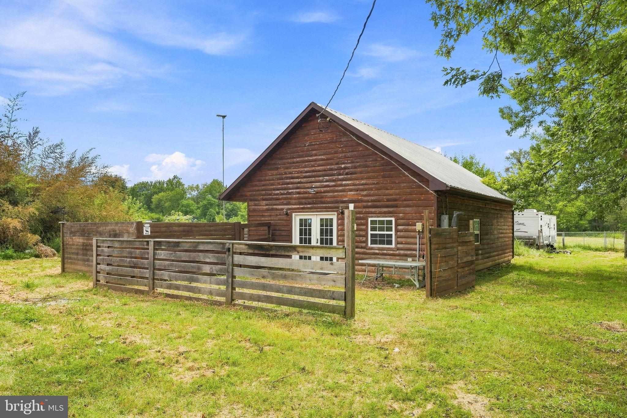 1537 KIMBALL ROAD