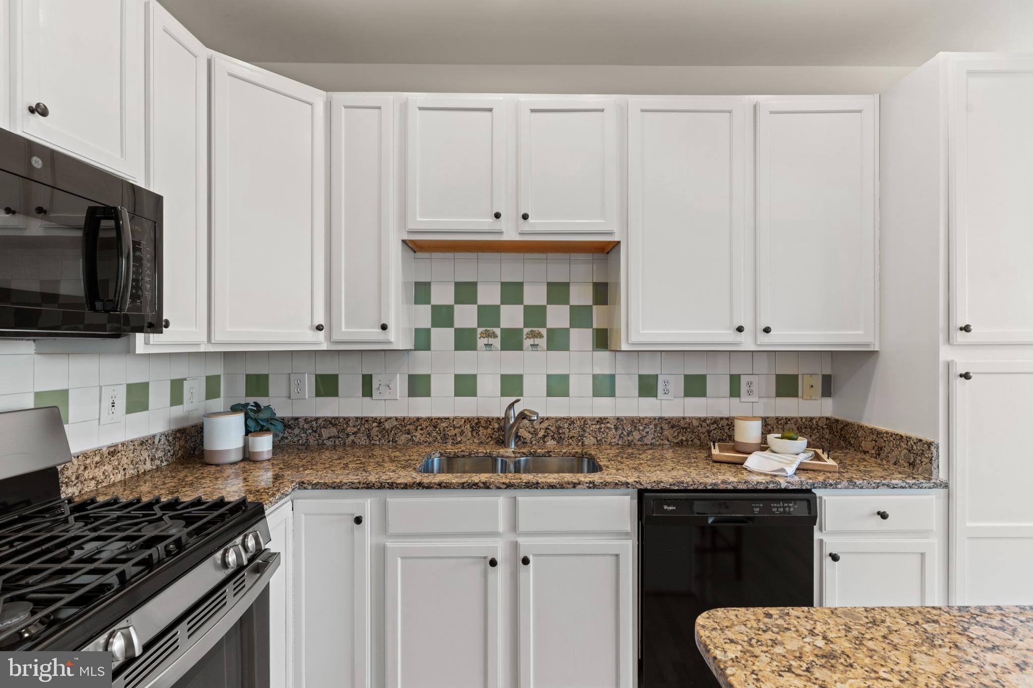 DANIEL'S MILL OVERLOOK - Residential