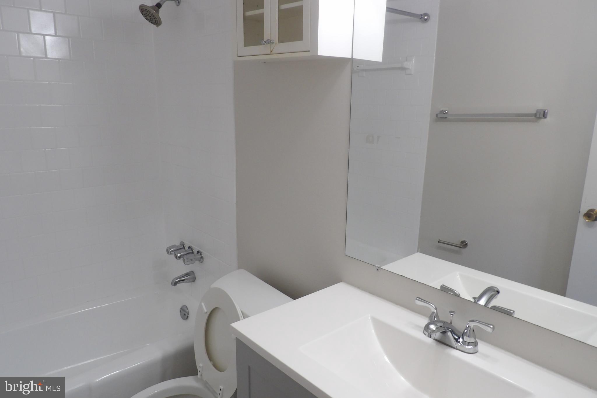 DIAMOND FARM CODM - Residential Lease