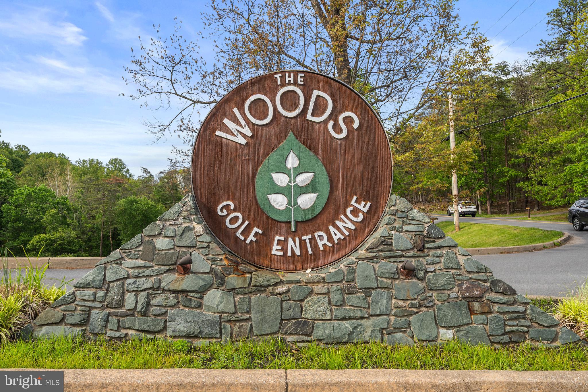 THE WOODS - Residential