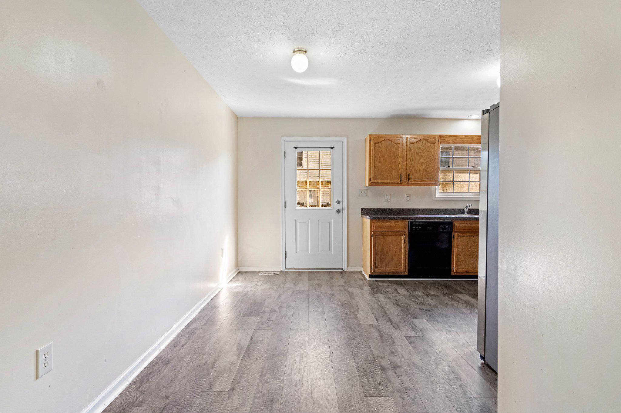 TABLER STATION MANOR - Residential