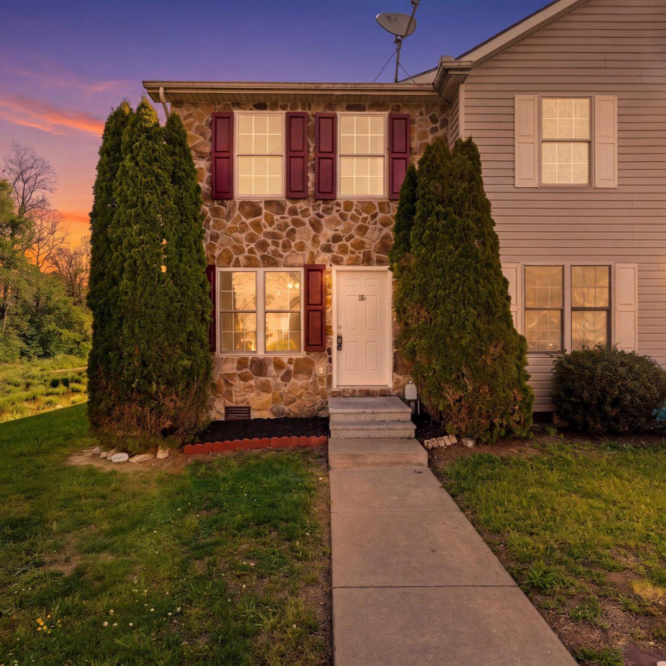 TABLER STATION MANOR - Residential