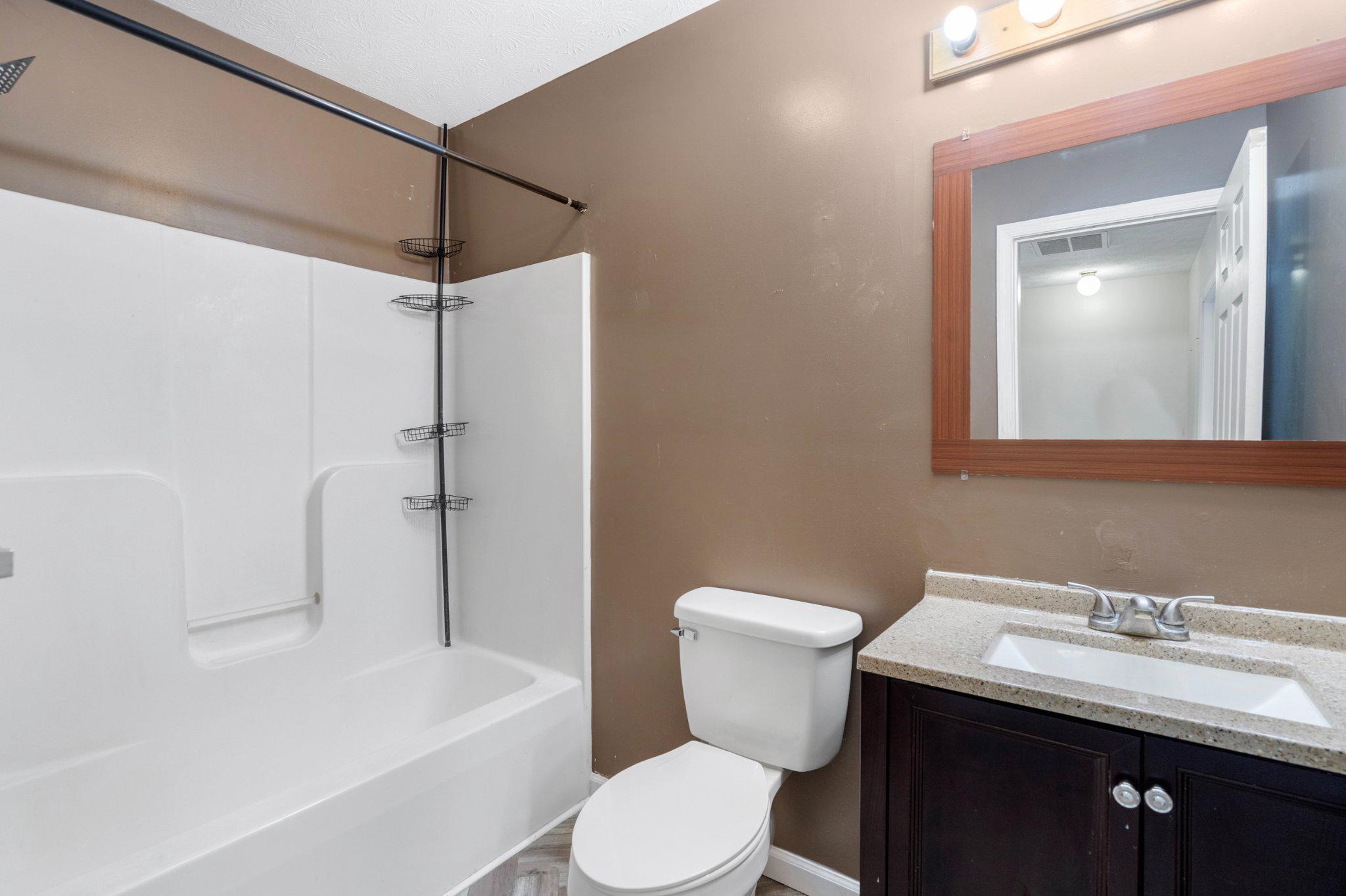 TABLER STATION MANOR - Residential