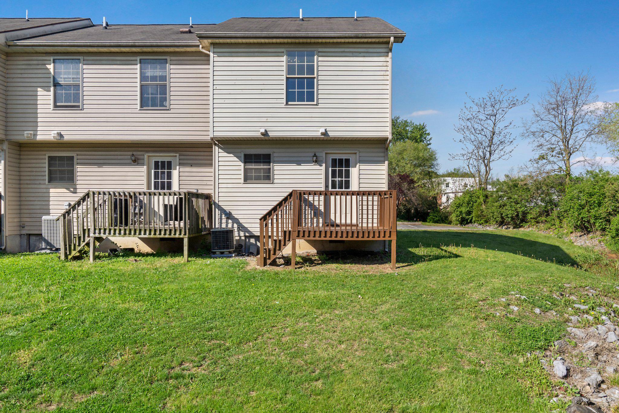 TABLER STATION MANOR - Residential