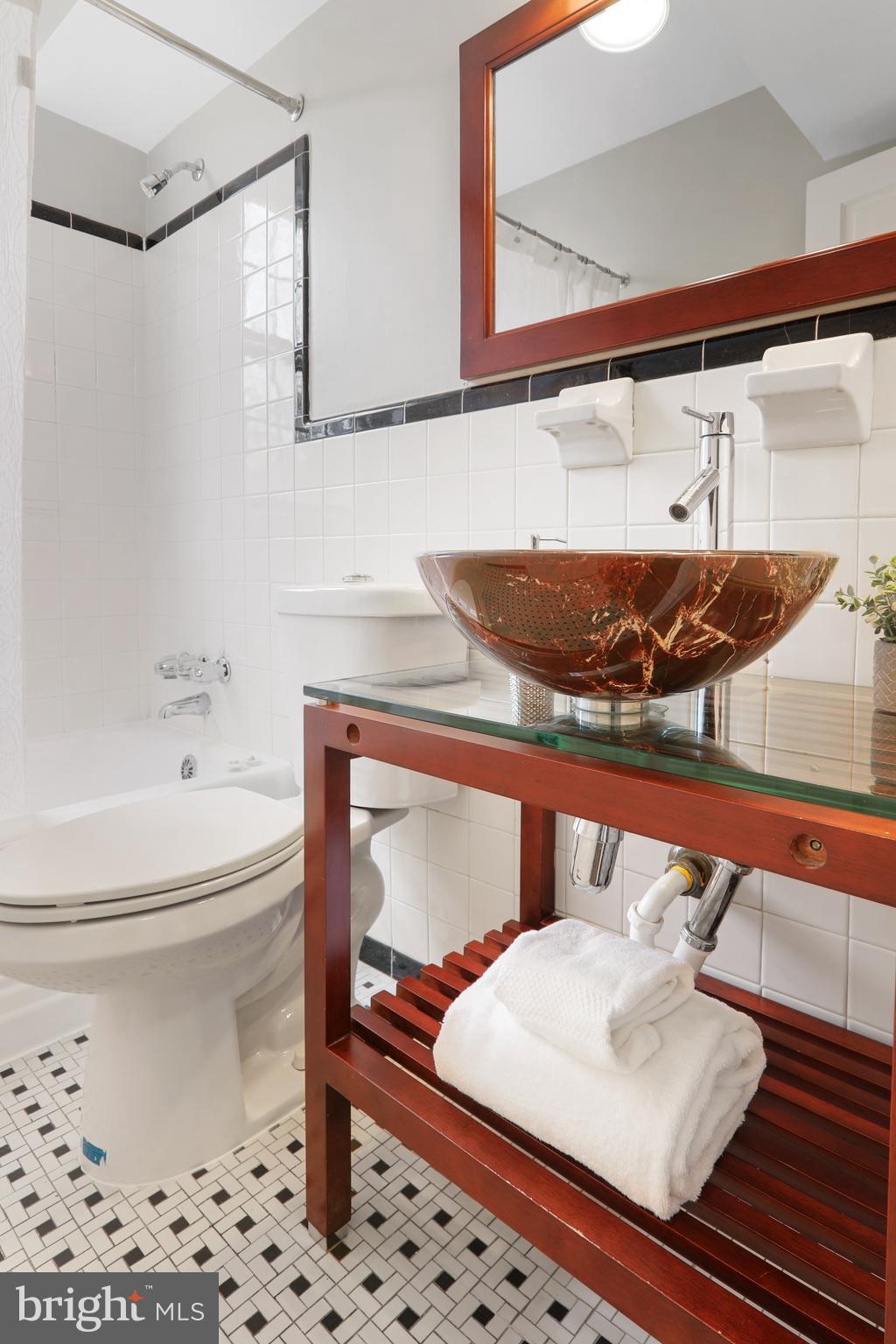 ARBORS OF ARLINGTON - Residential