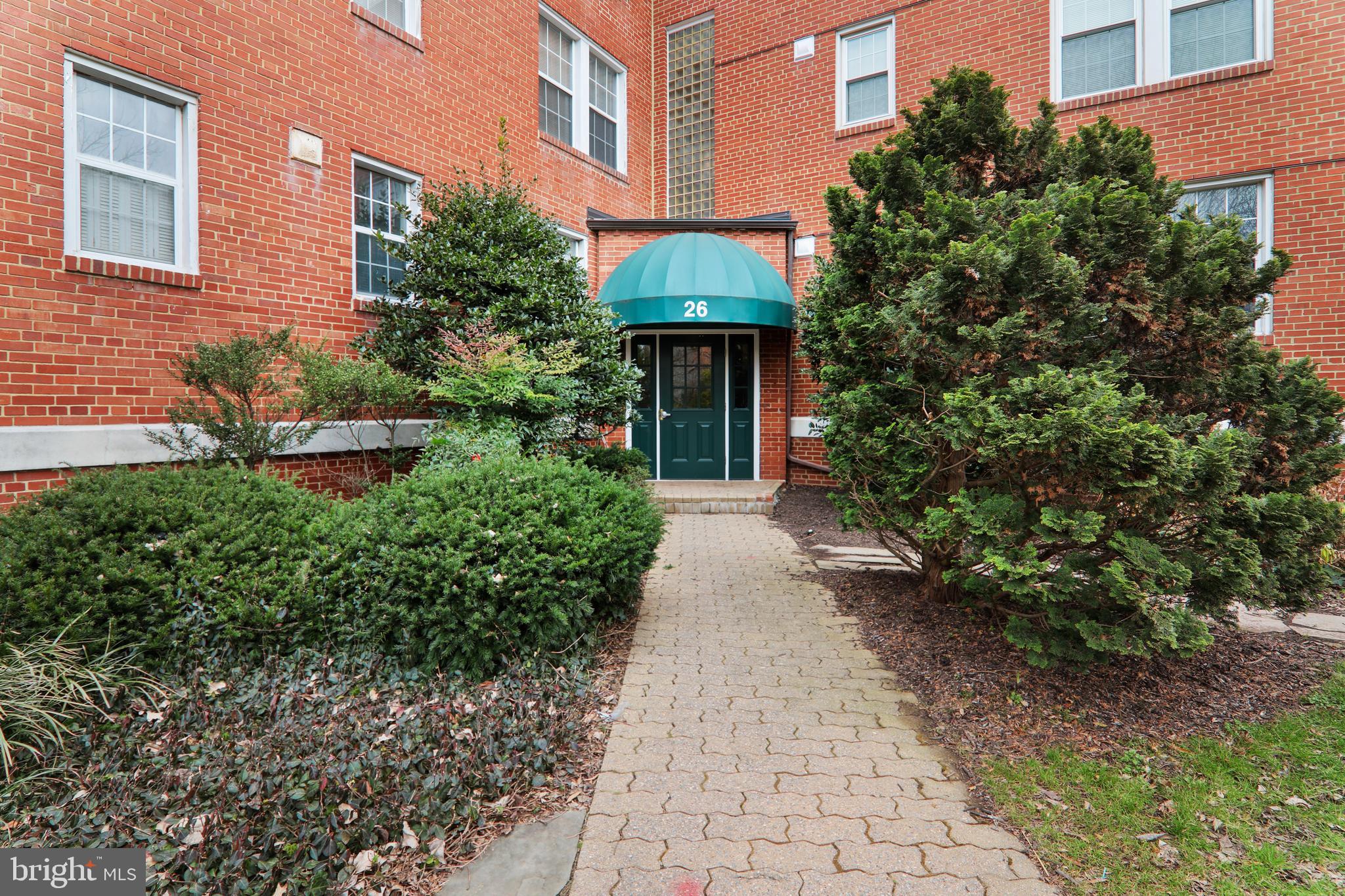 ARBORS OF ARLINGTON - Residential