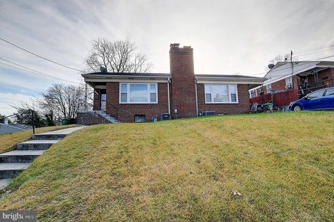 4229 24TH AVENUE TEMPLE HILLS MD 20748