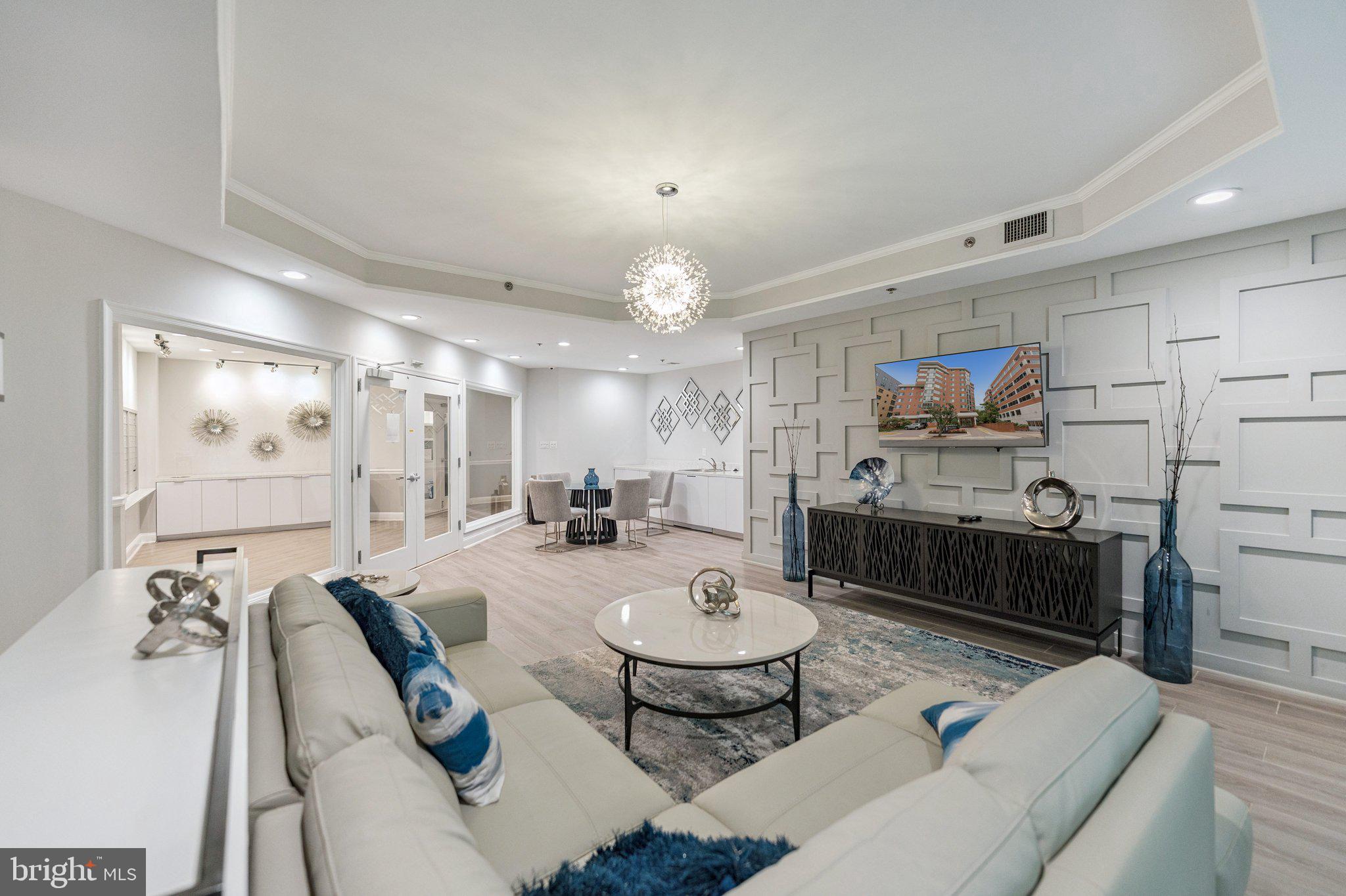 WESTVIEW AT BALLSTON METRO - Residential