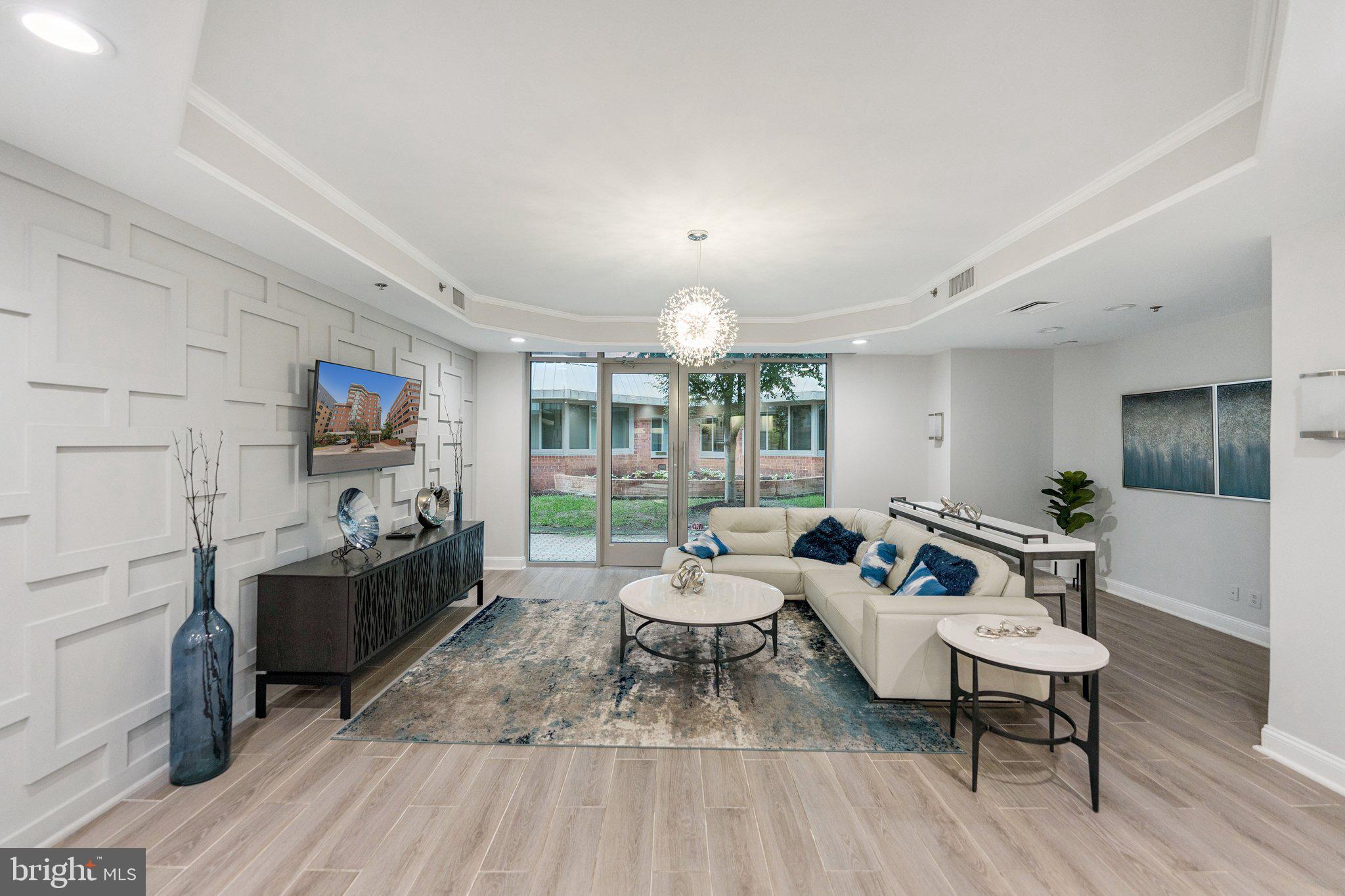 WESTVIEW AT BALLSTON METRO - Residential