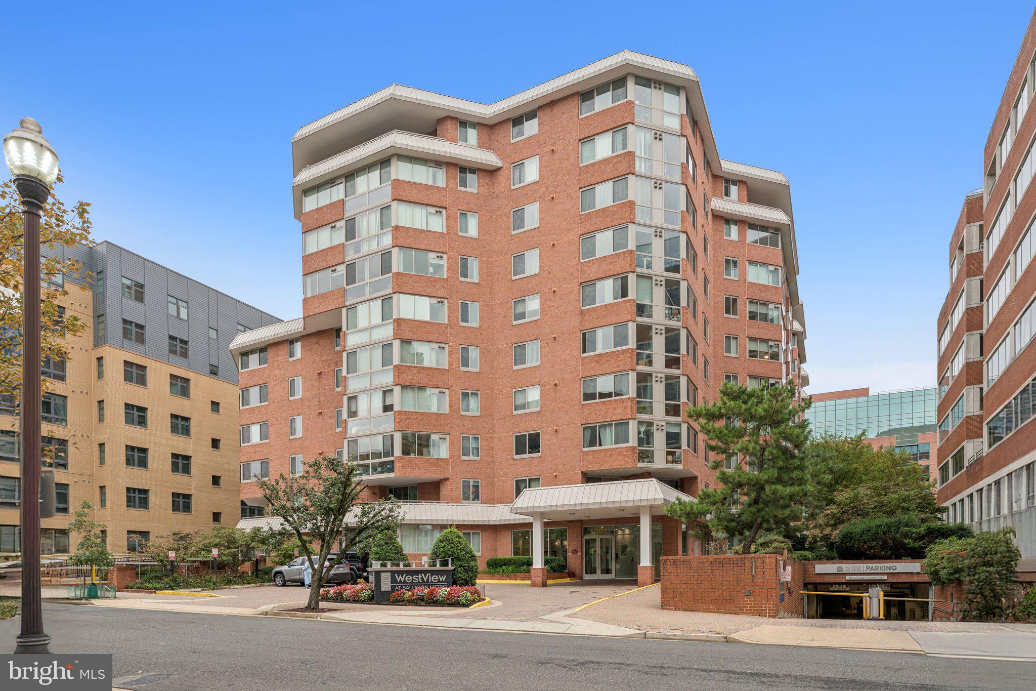 WESTVIEW AT BALLSTON METRO - Residential