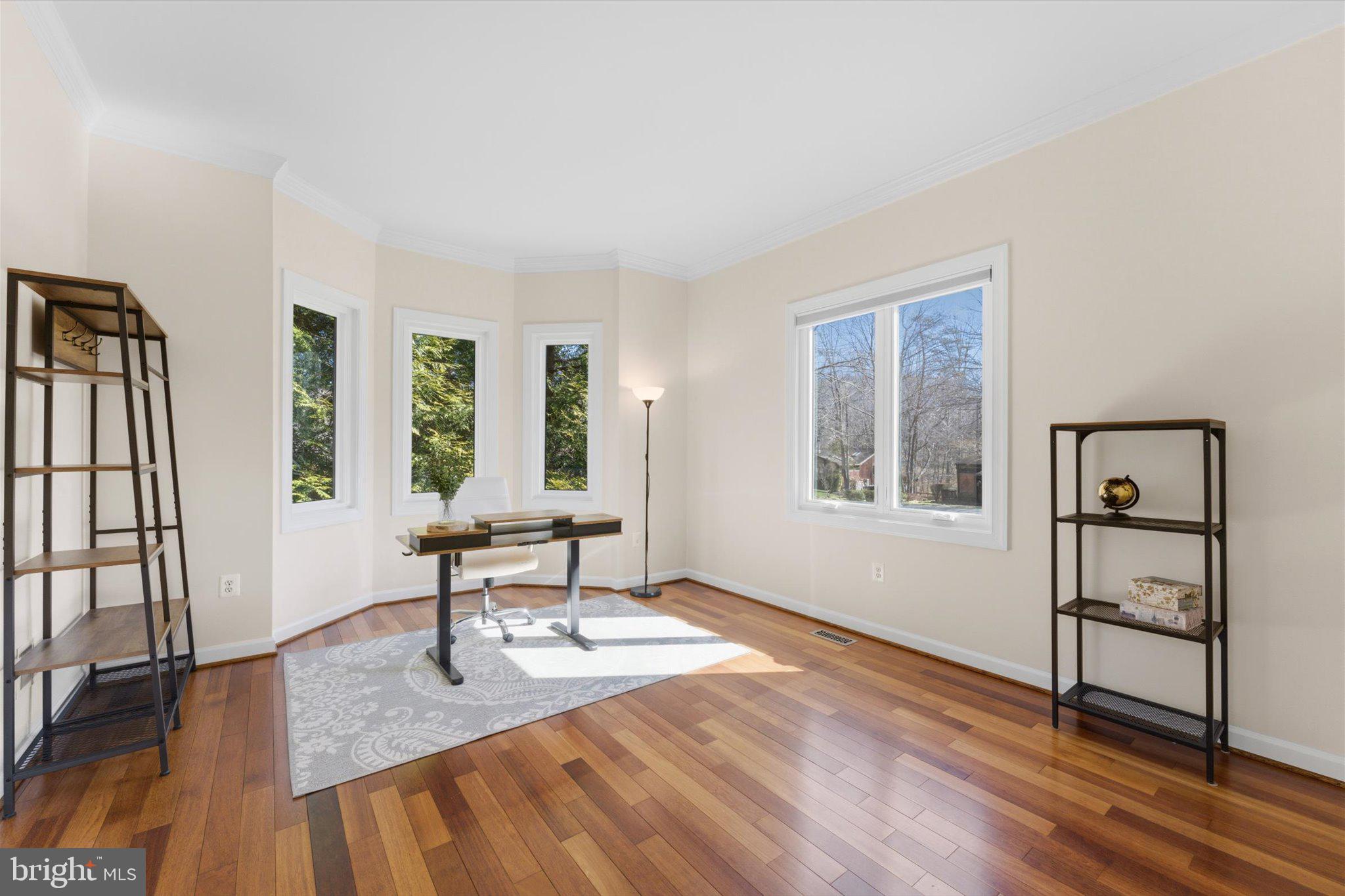 OCCOQUAN FOREST - Residential