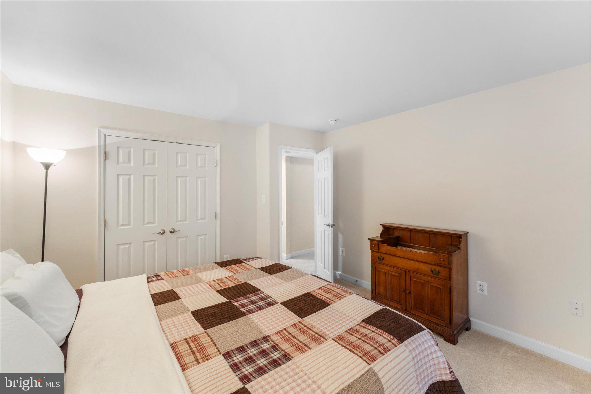 OCCOQUAN FOREST - Residential