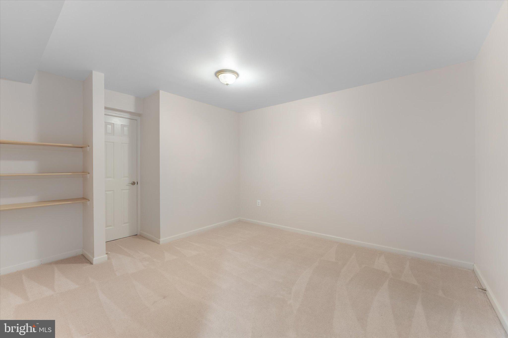 OCCOQUAN FOREST - Residential