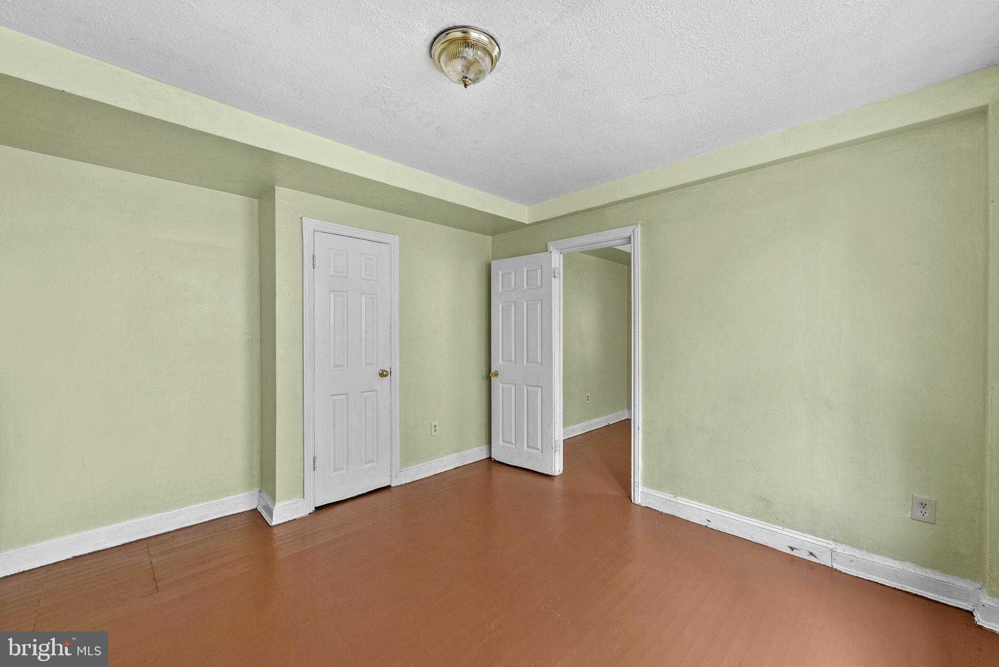 BRENTWOOD - Residential Income