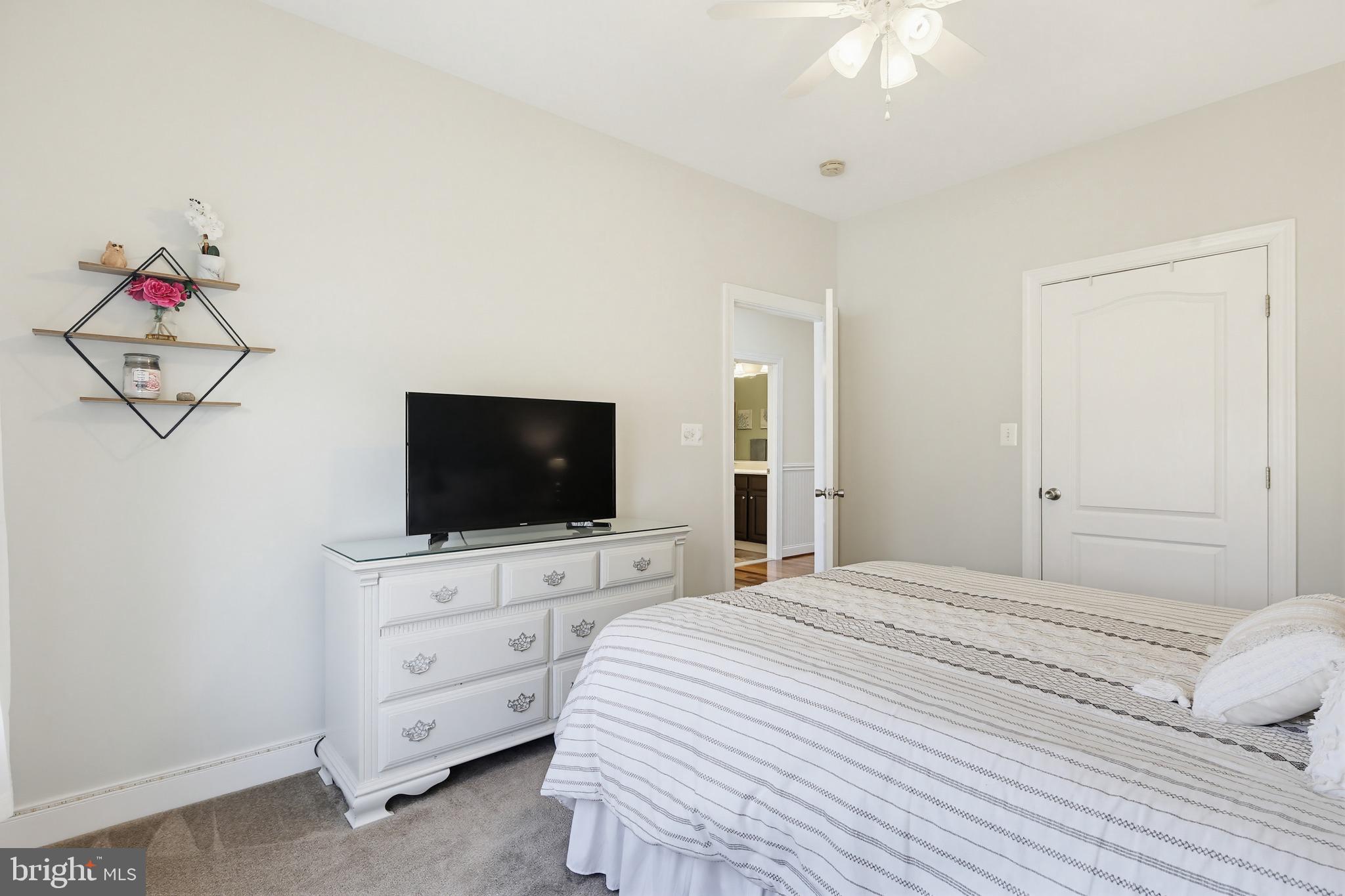 WILTON FARM ACRES - Residential