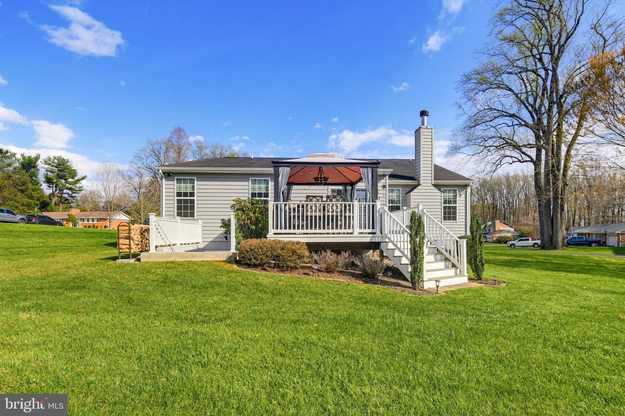 WILTON FARM ACRES - Residential