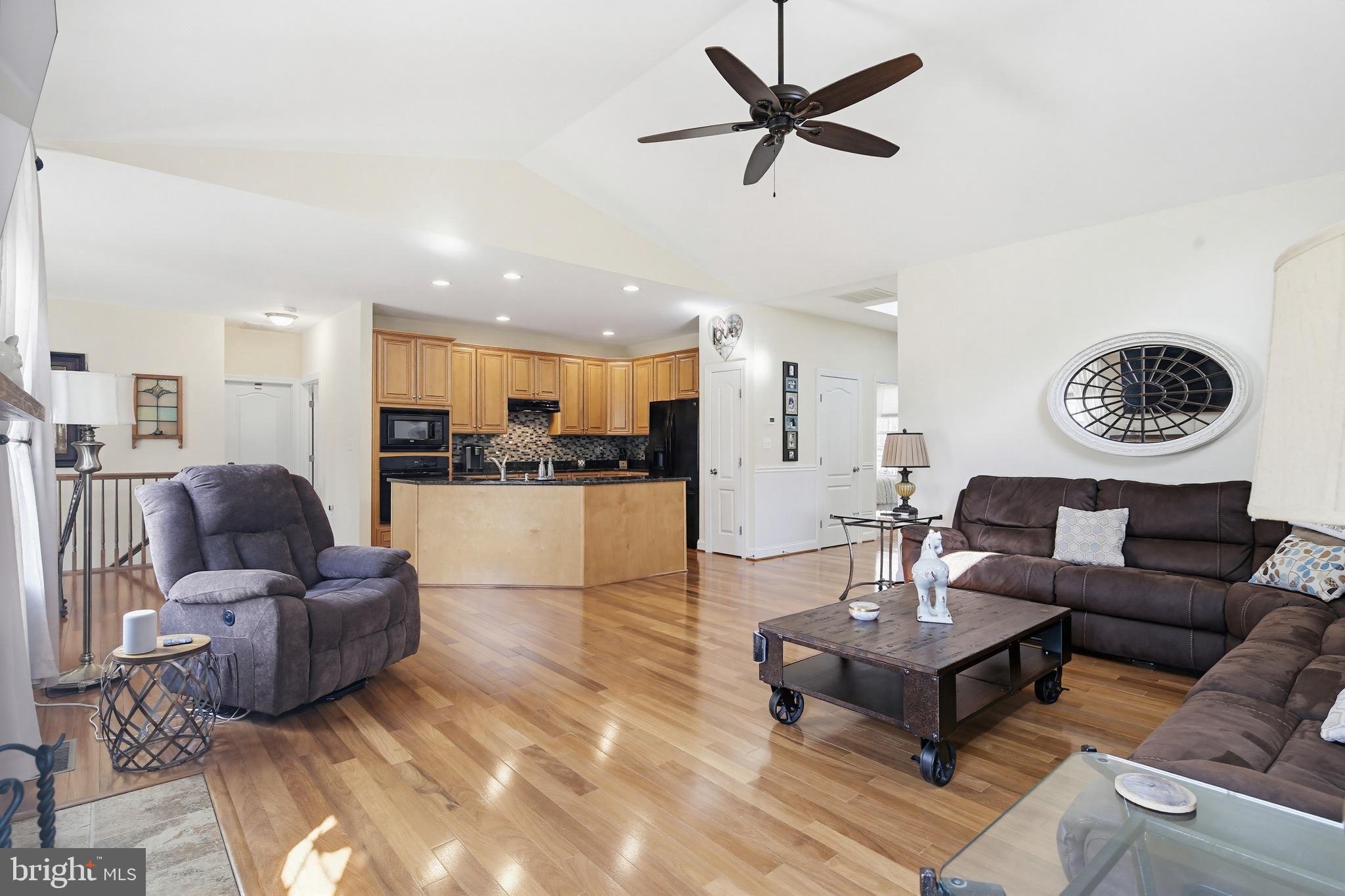 WILTON FARM ACRES - Residential