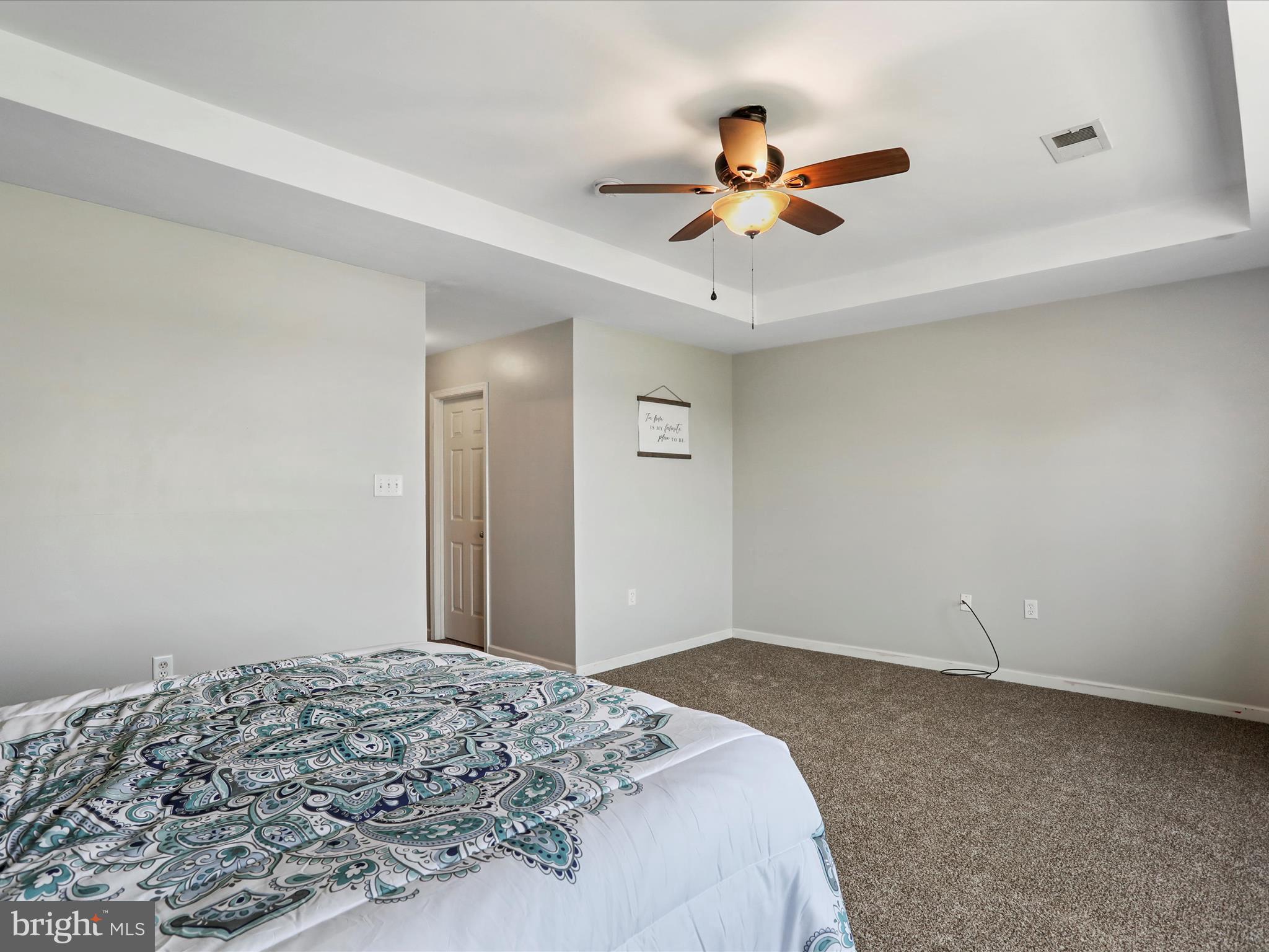 MANOR PARK - Residential