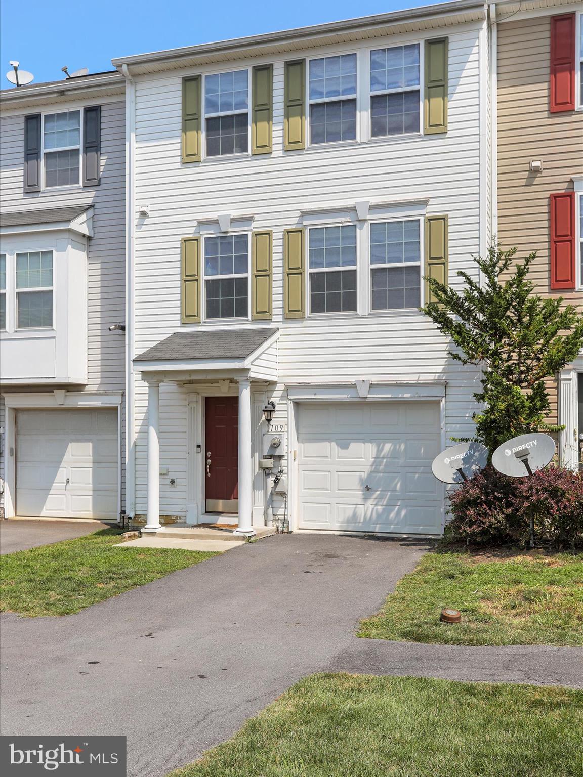 MANOR PARK - Residential