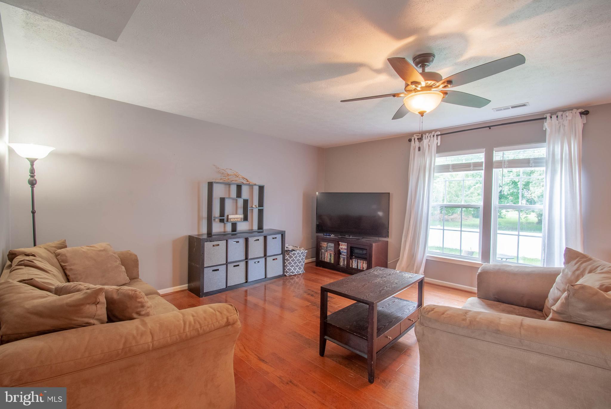 CATTAIL COMMONS - Residential