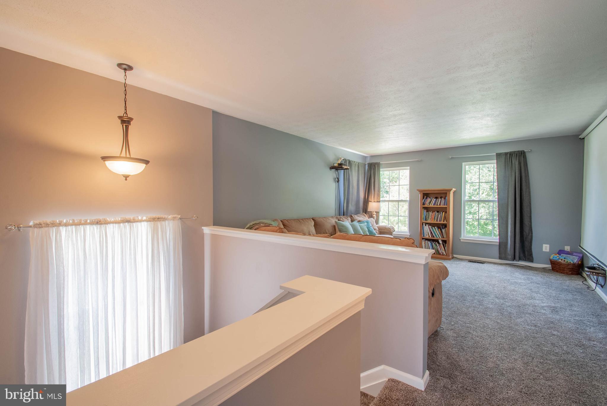 CATTAIL COMMONS - Residential