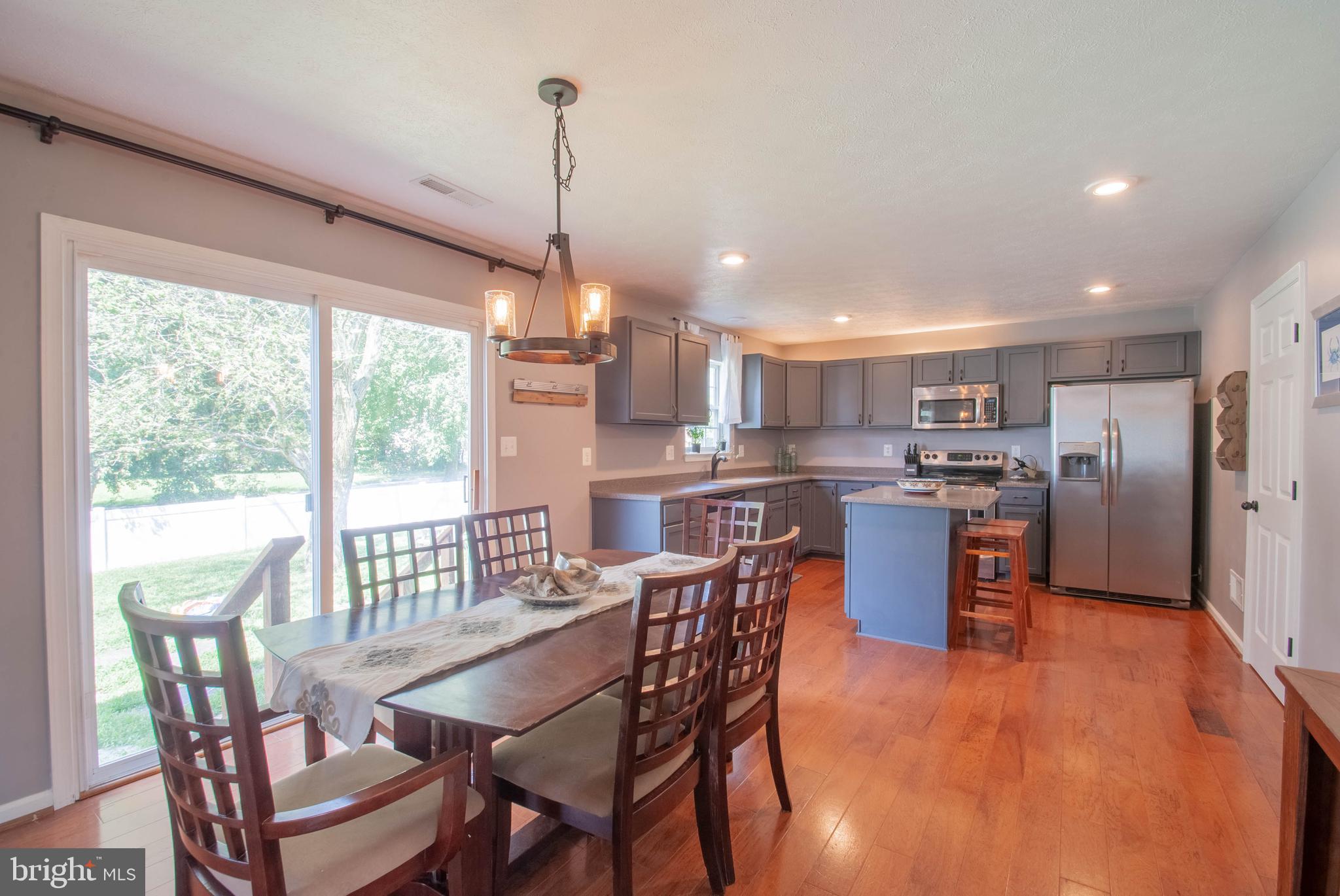 CATTAIL COMMONS - Residential