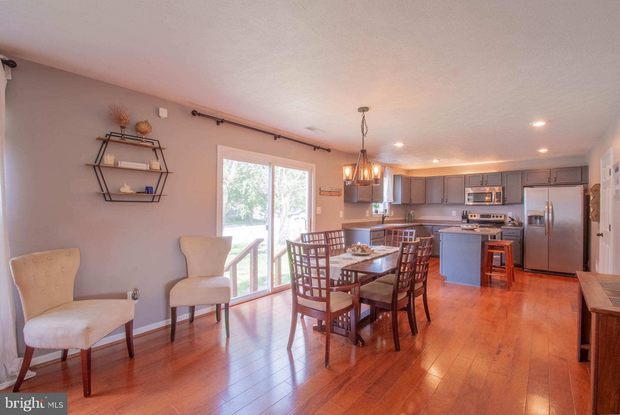 CATTAIL COMMONS - Residential