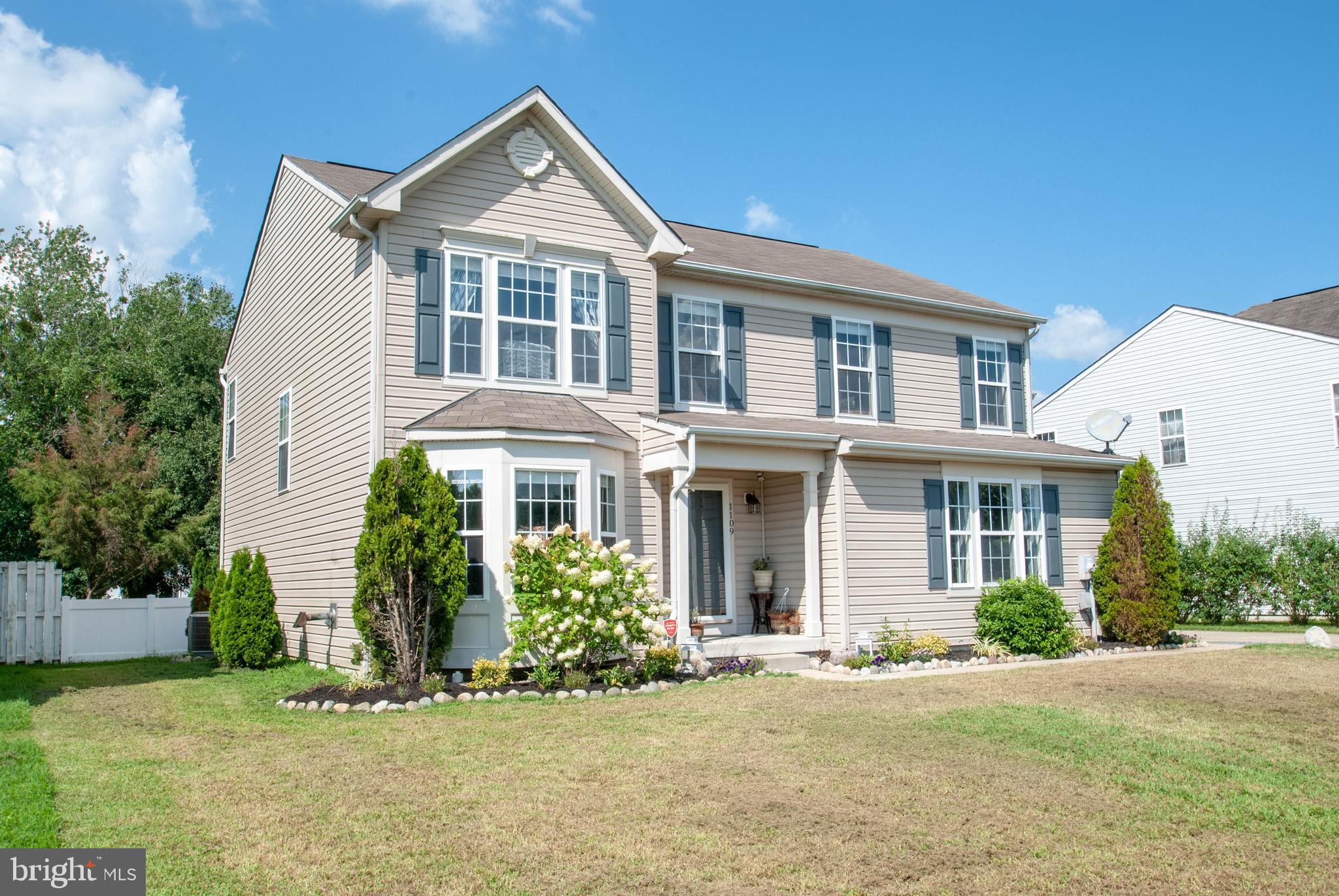 CATTAIL COMMONS - Residential