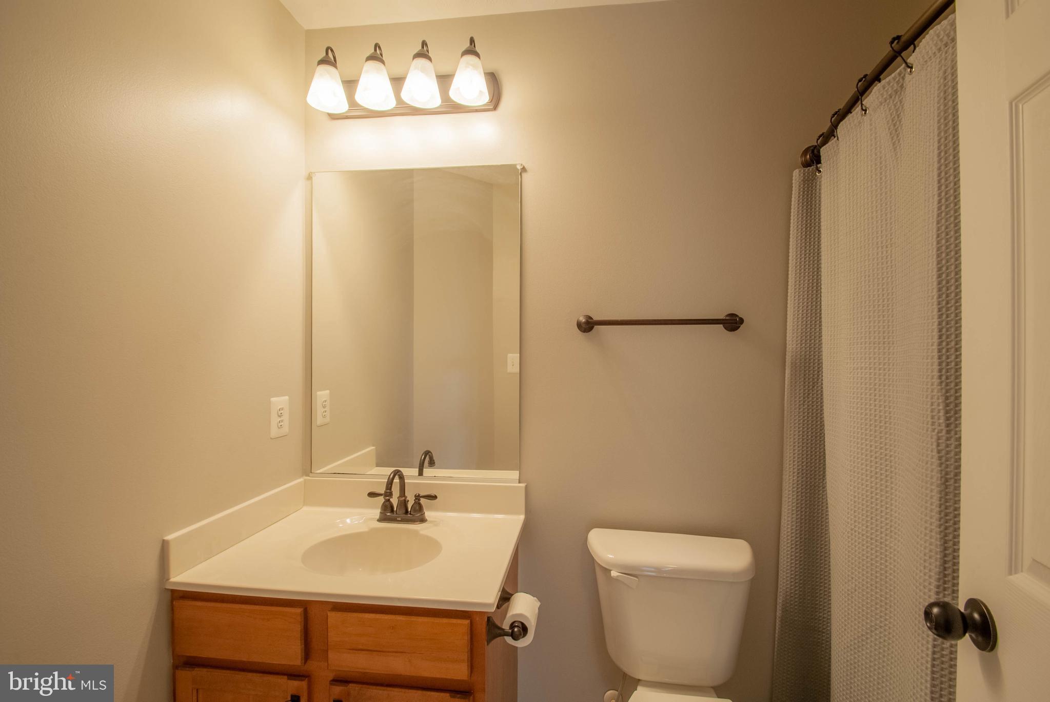 CATTAIL COMMONS - Residential