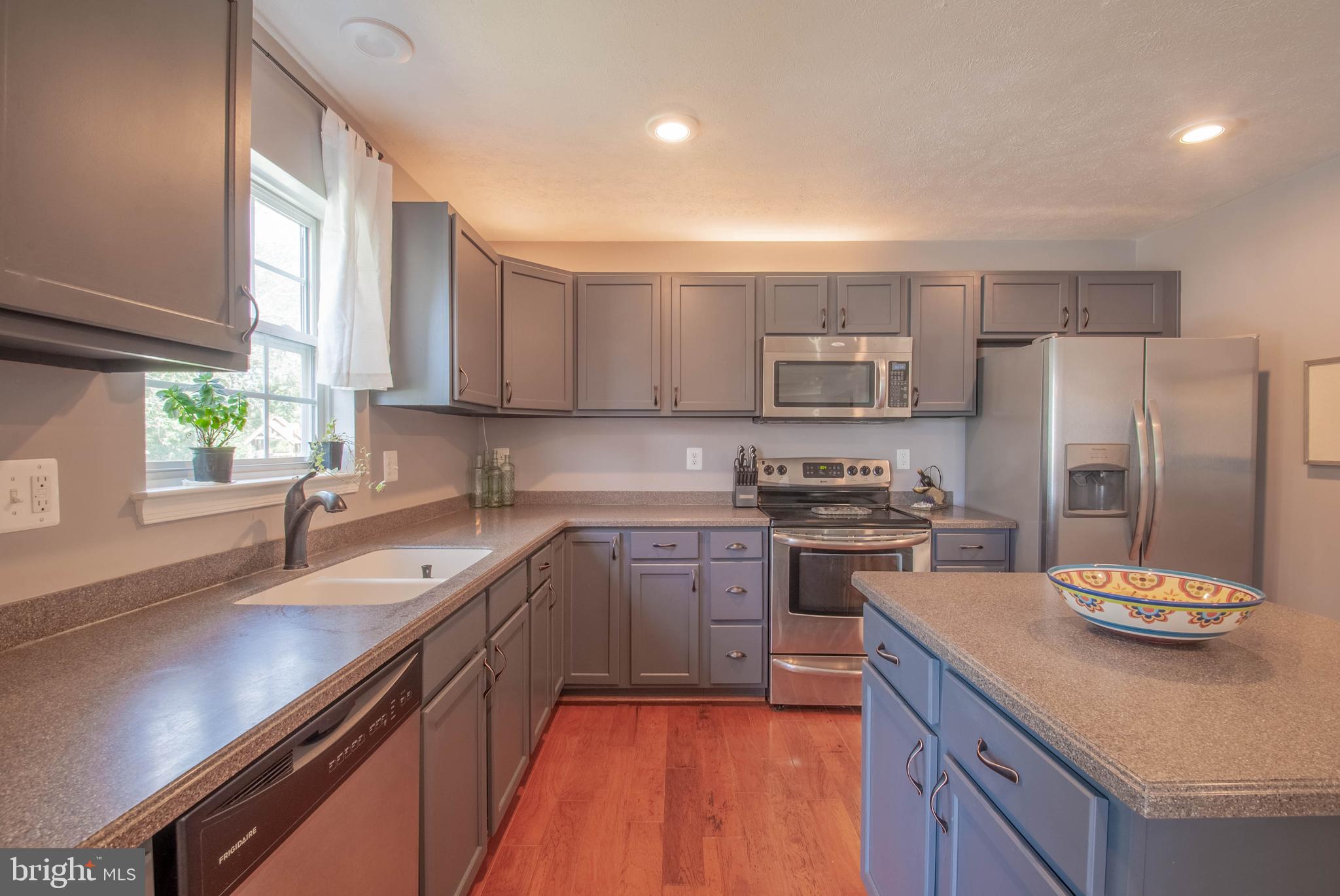 CATTAIL COMMONS - Residential