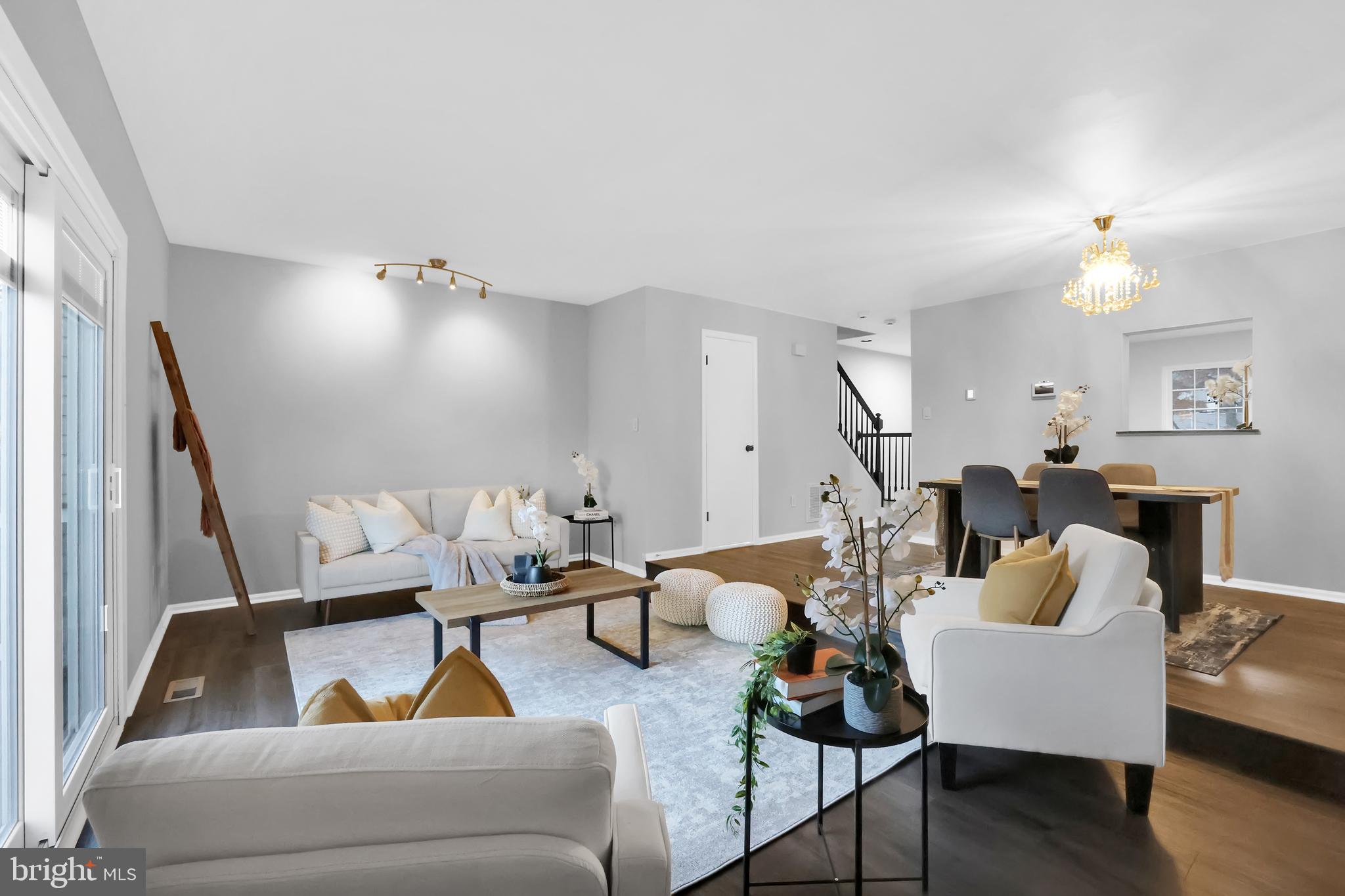 PINEY ORCHARD - Residential