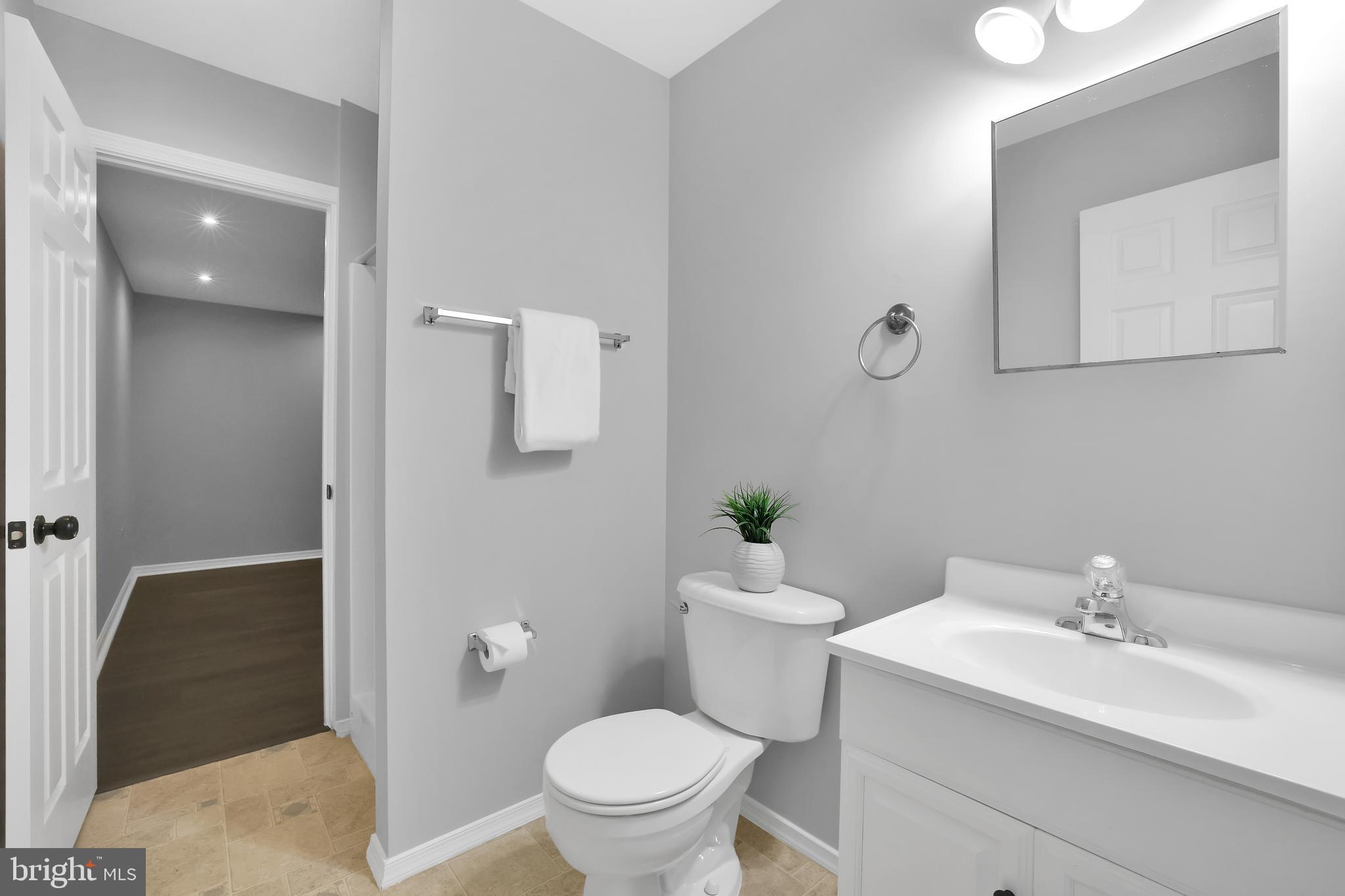 PINEY ORCHARD - Residential