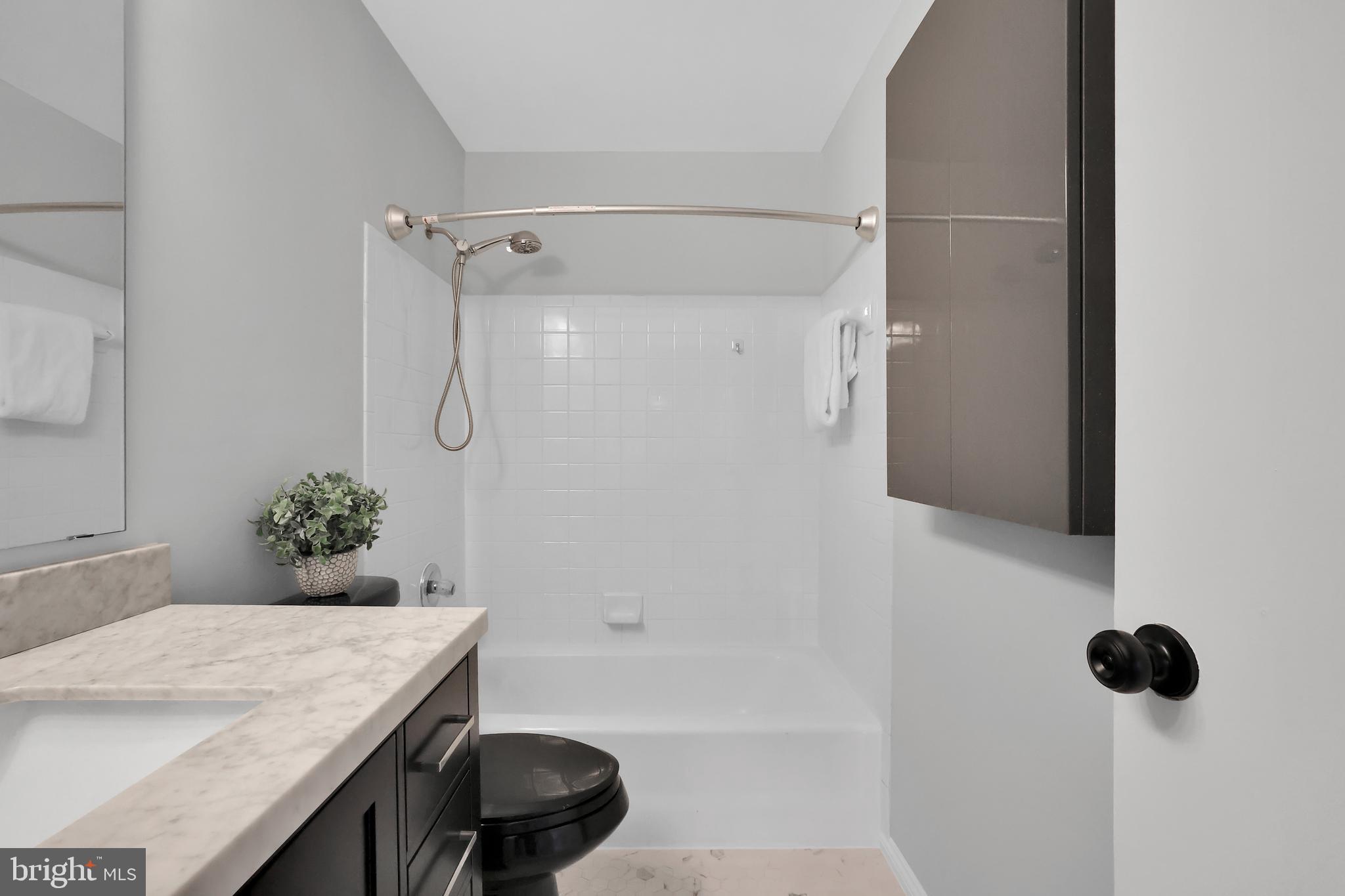 PINEY ORCHARD - Residential