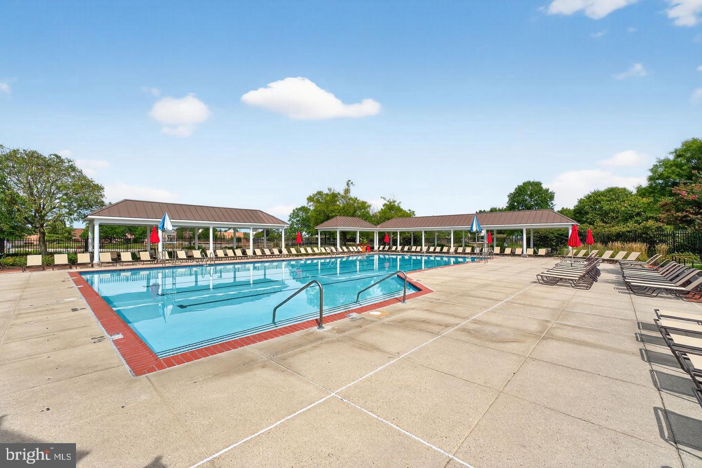 PINEY ORCHARD - Residential