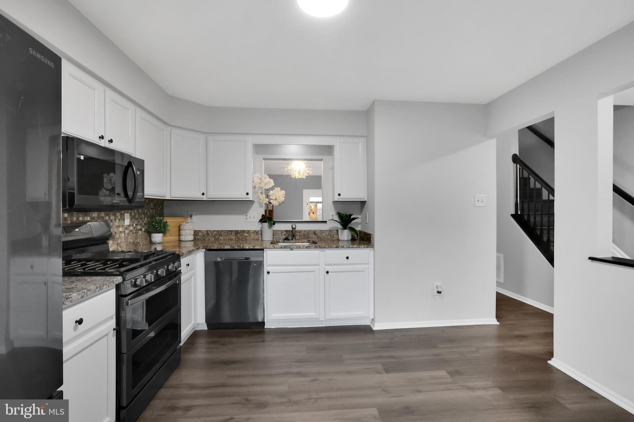 PINEY ORCHARD - Residential