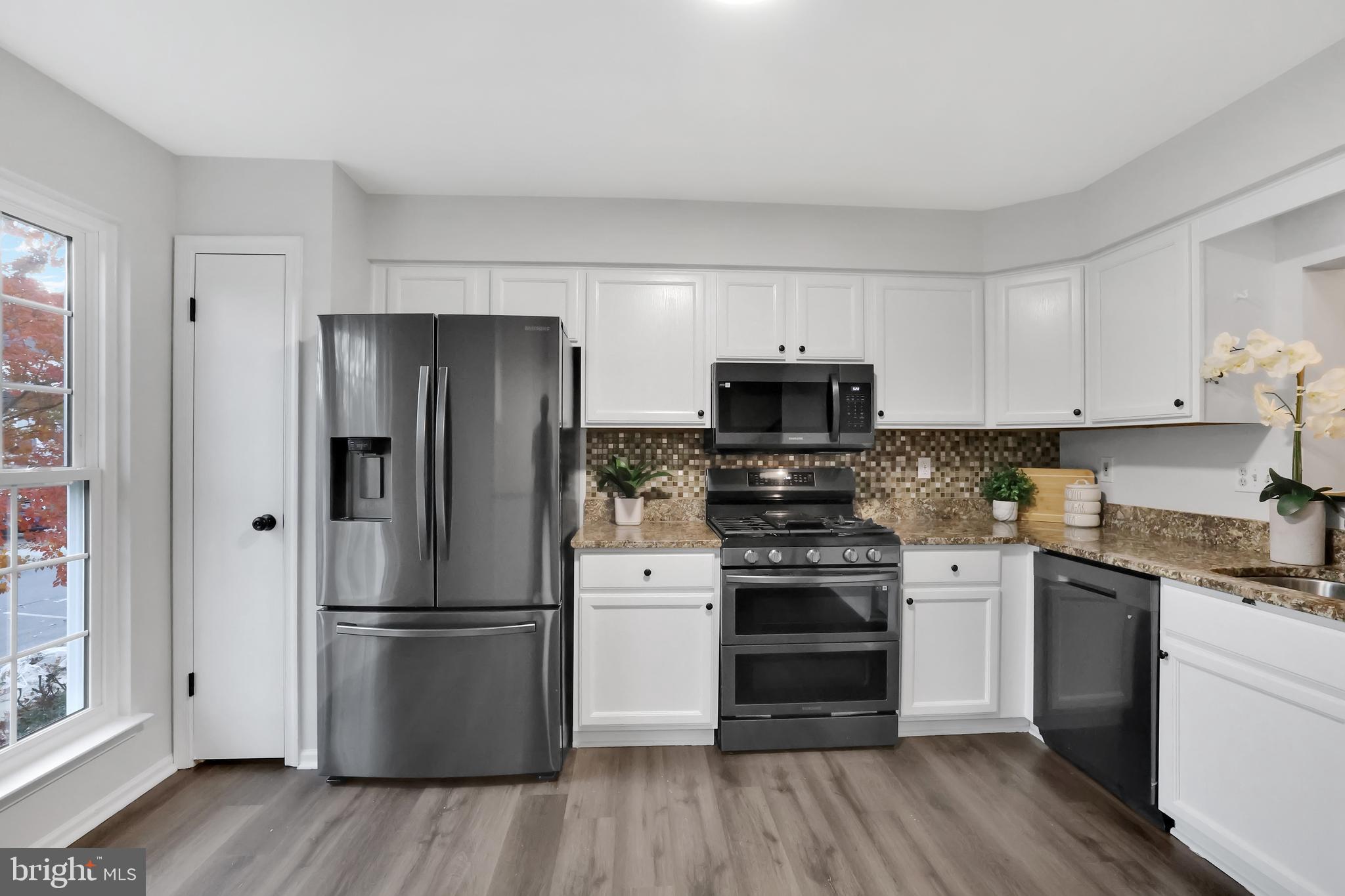 PINEY ORCHARD - Residential