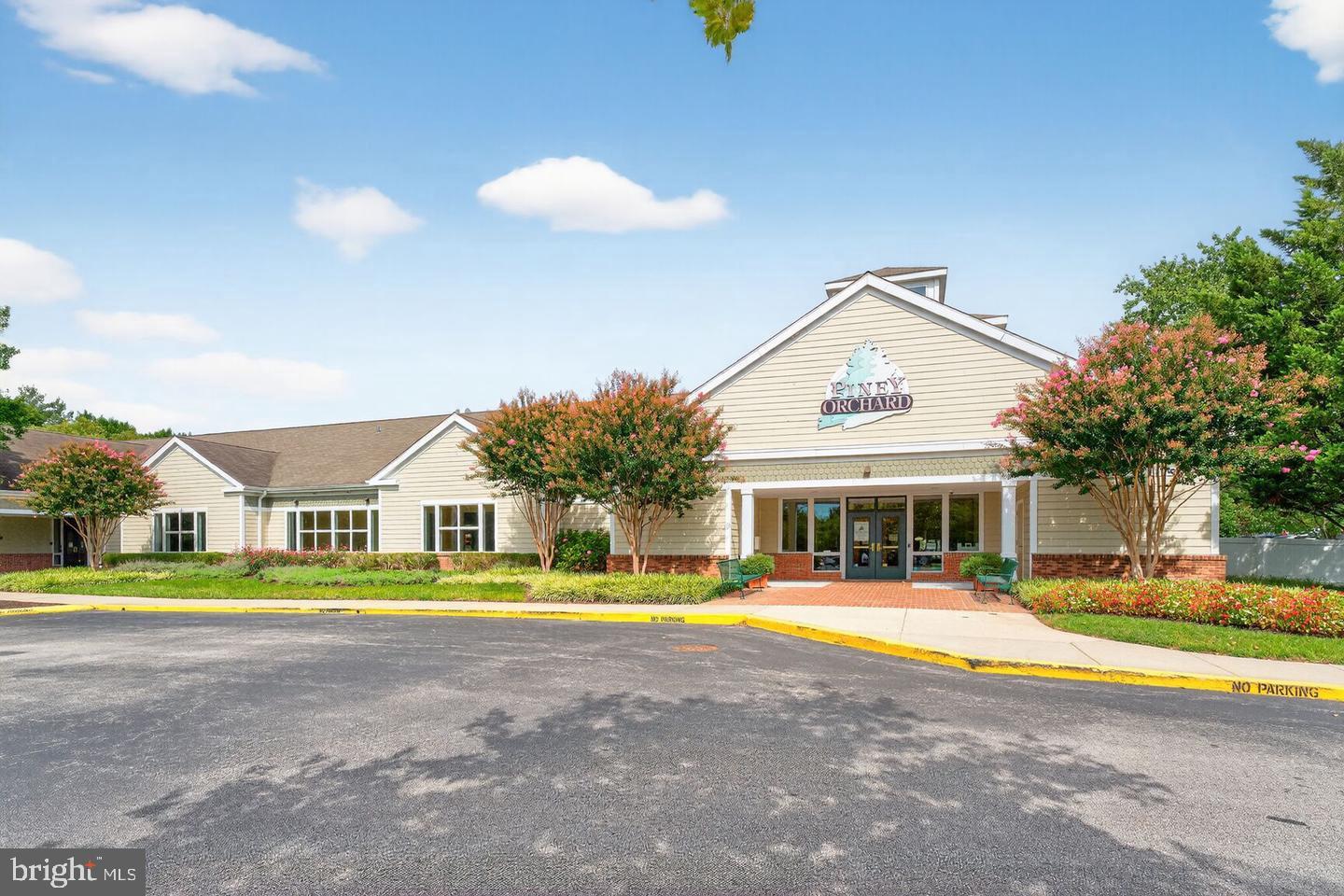 PINEY ORCHARD - Residential