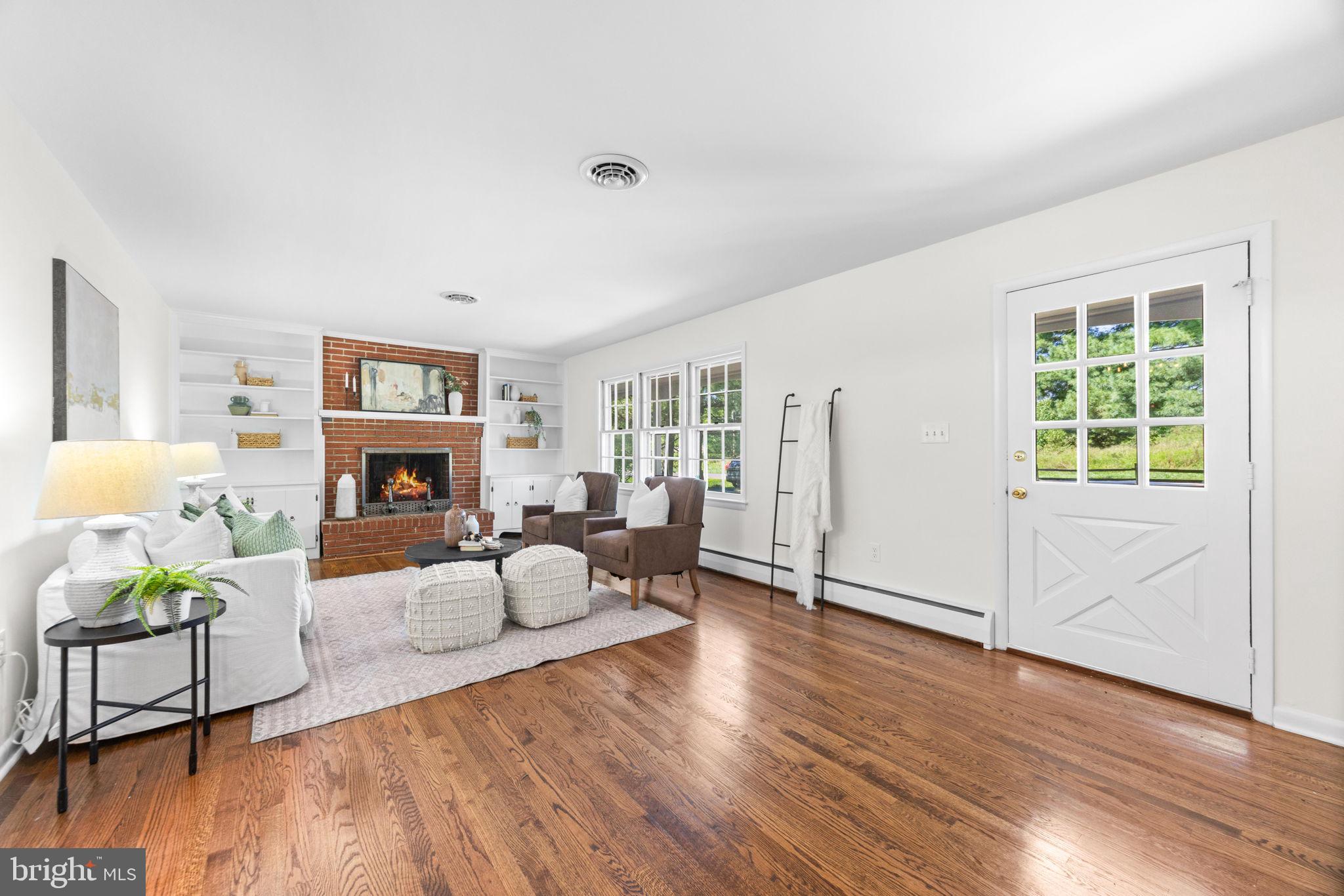 2933 BETHANY LANE