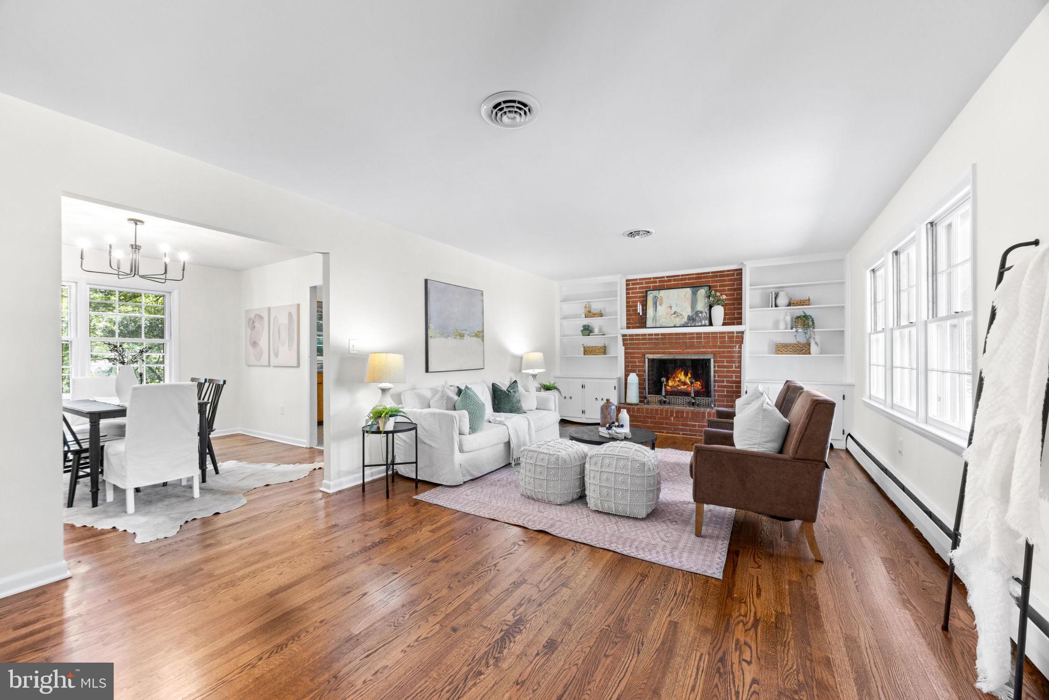 2933 BETHANY LANE