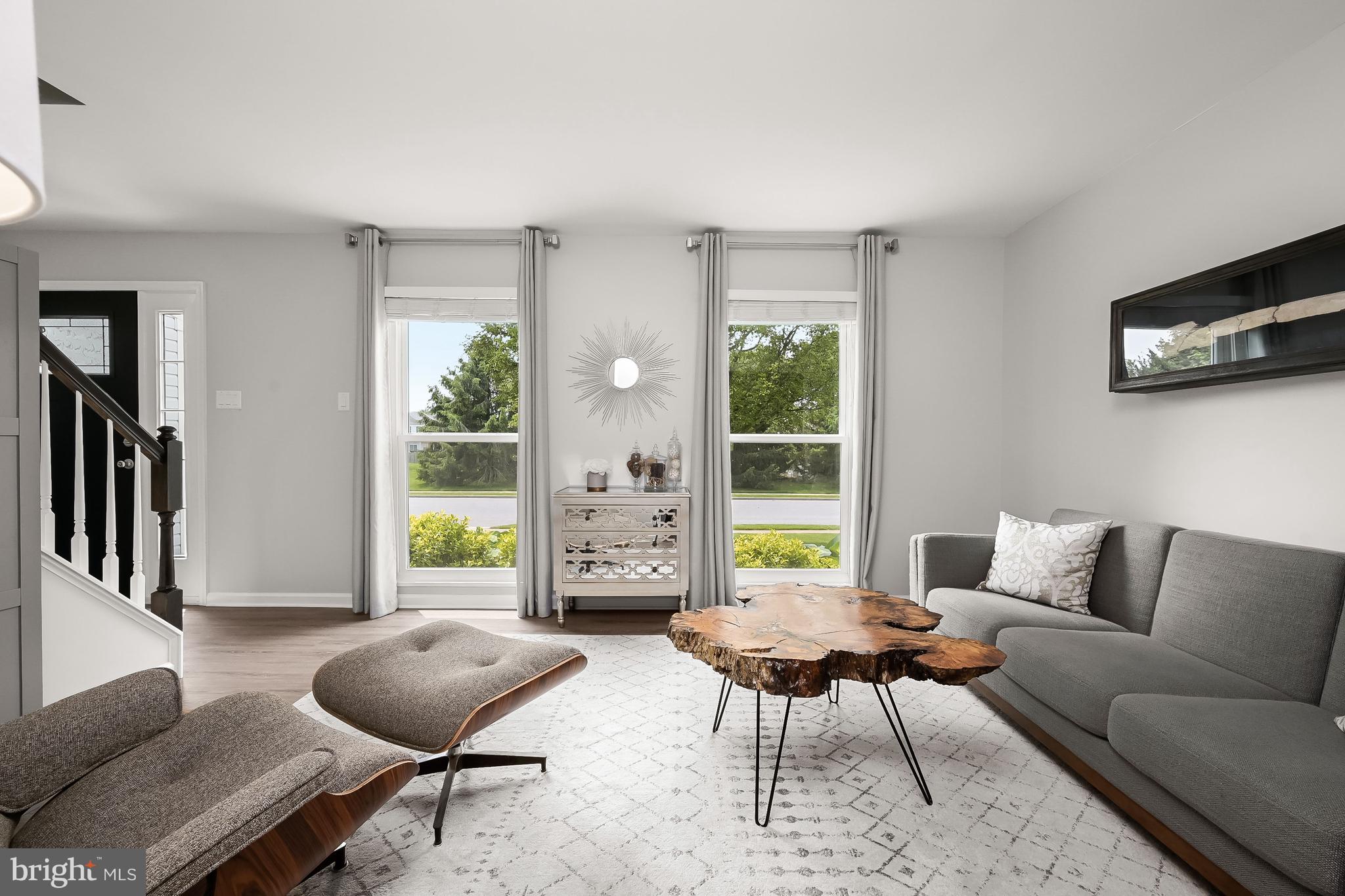 CAMBRIDGE FARMS - Residential